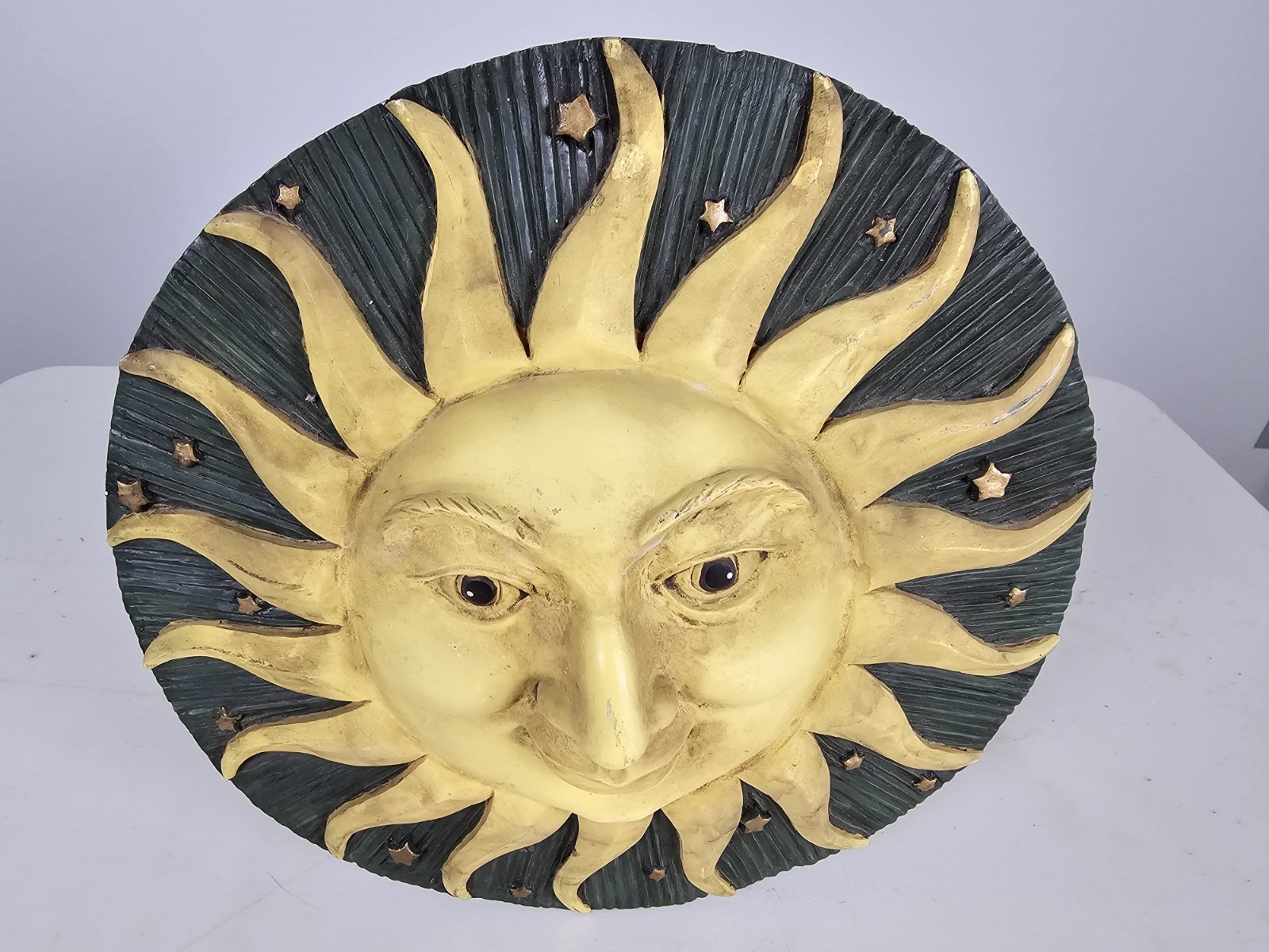 Vintage Sun Face Wall Decor 12” Round Celestial Plaque Gold Green Rustic Boho