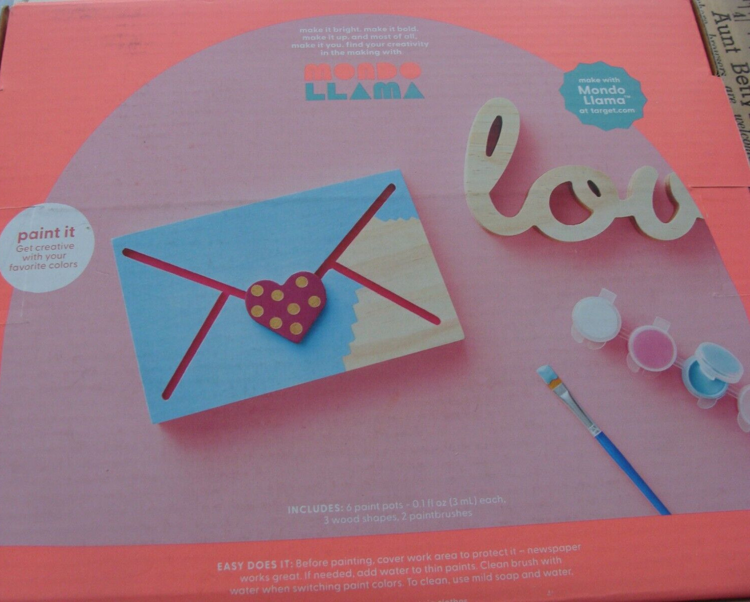 NIB Mondo Llama Paint-Your-Own Valentine’s Day Wood Shapes Kit Love Arrow Letter
