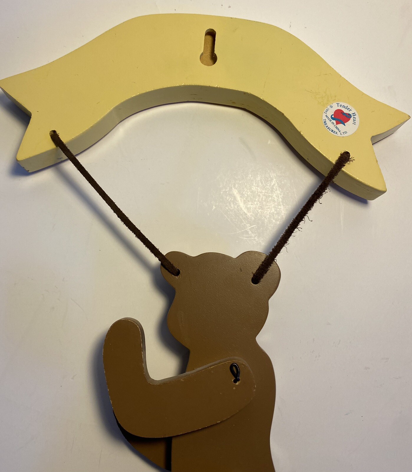 Teddy Bear Collector Orphans Welcome Jointed Bear Wood Wall Decor Vtg 1992