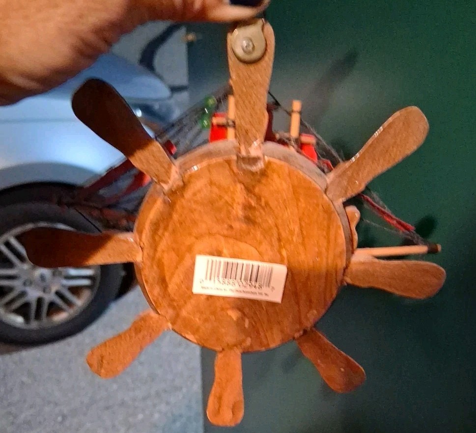 Nautical Small Wooden Wall Hanging Glossy Beachcombers International