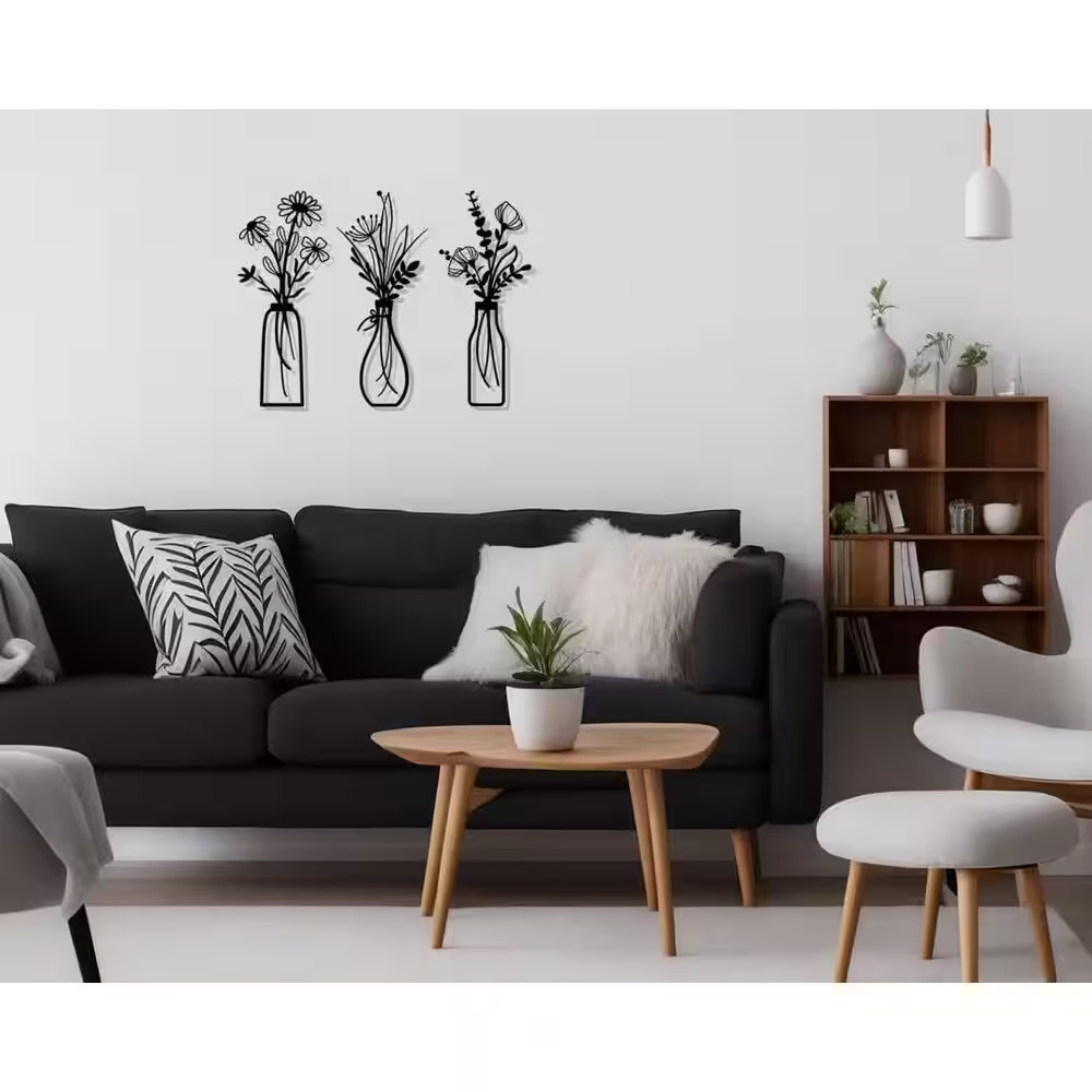 Black Metal Flower Wall Art with Rustic Farmhouse and Minimalist Style for Home
