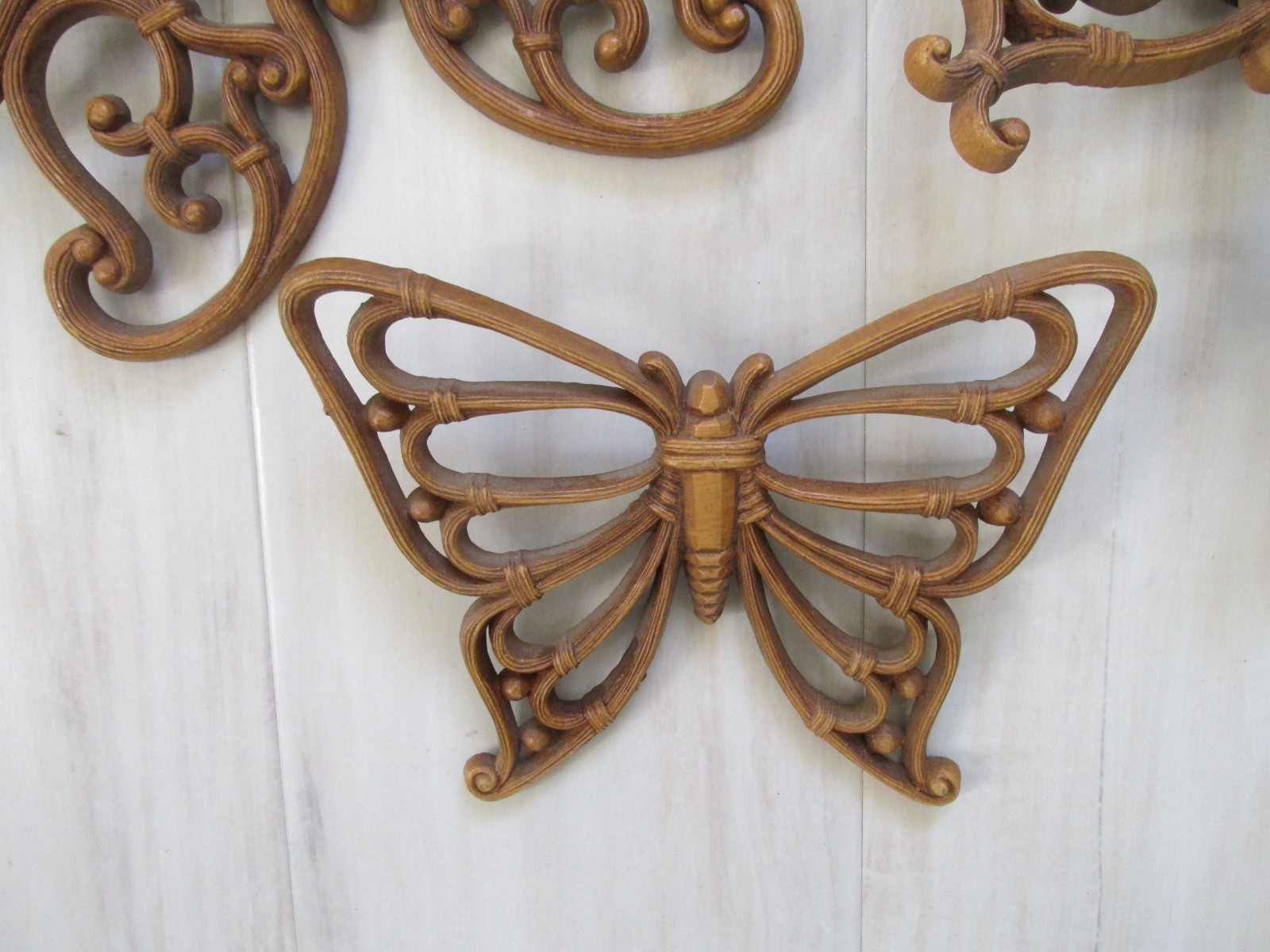 Vintage 1978 Butterfly Wall Decor Set of 3 Brown Rattan Look Resin Homco Dart