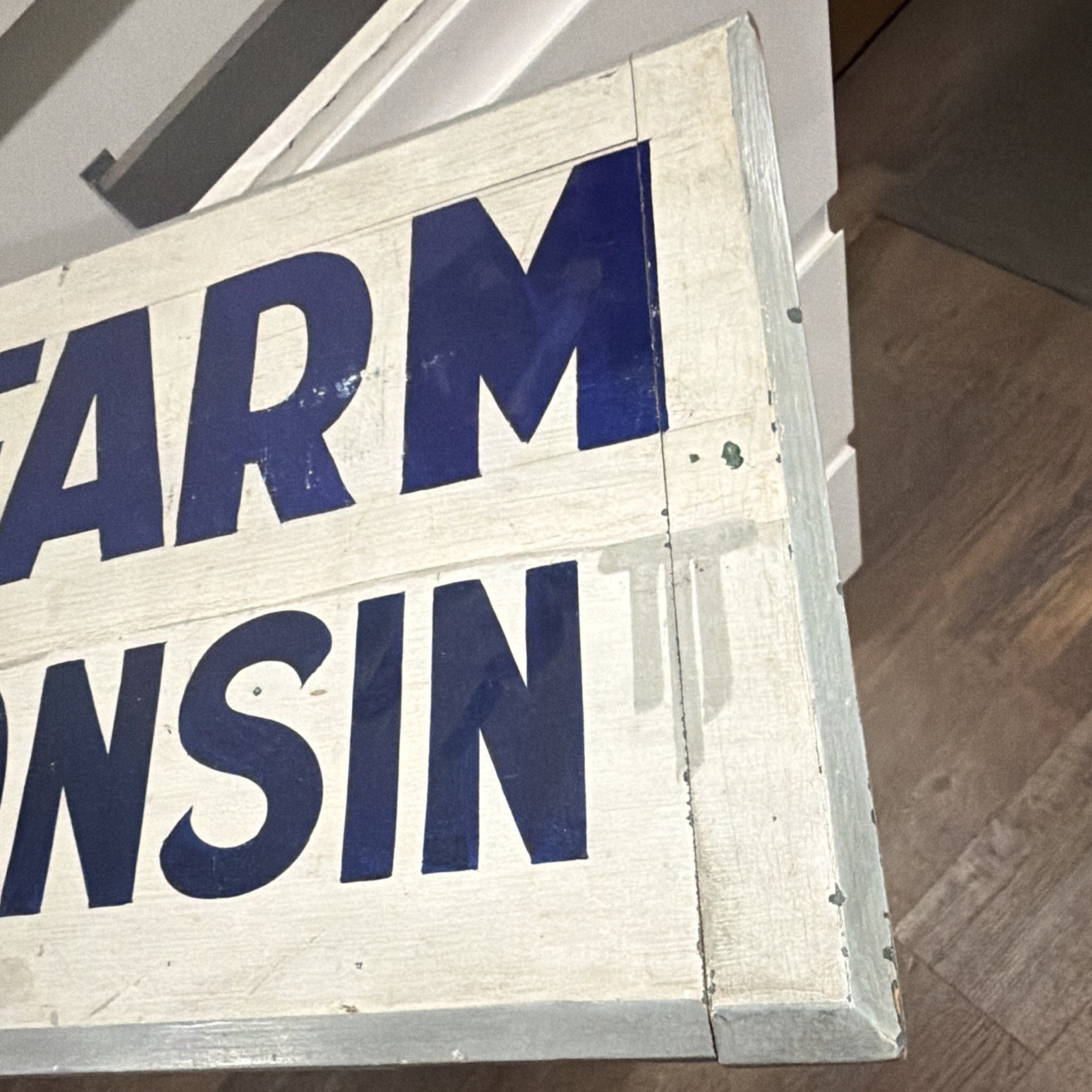Wood Farmhouse Wall Plaque Sign Hummerbeck Farm Wentworth Wisconsin Blue/White