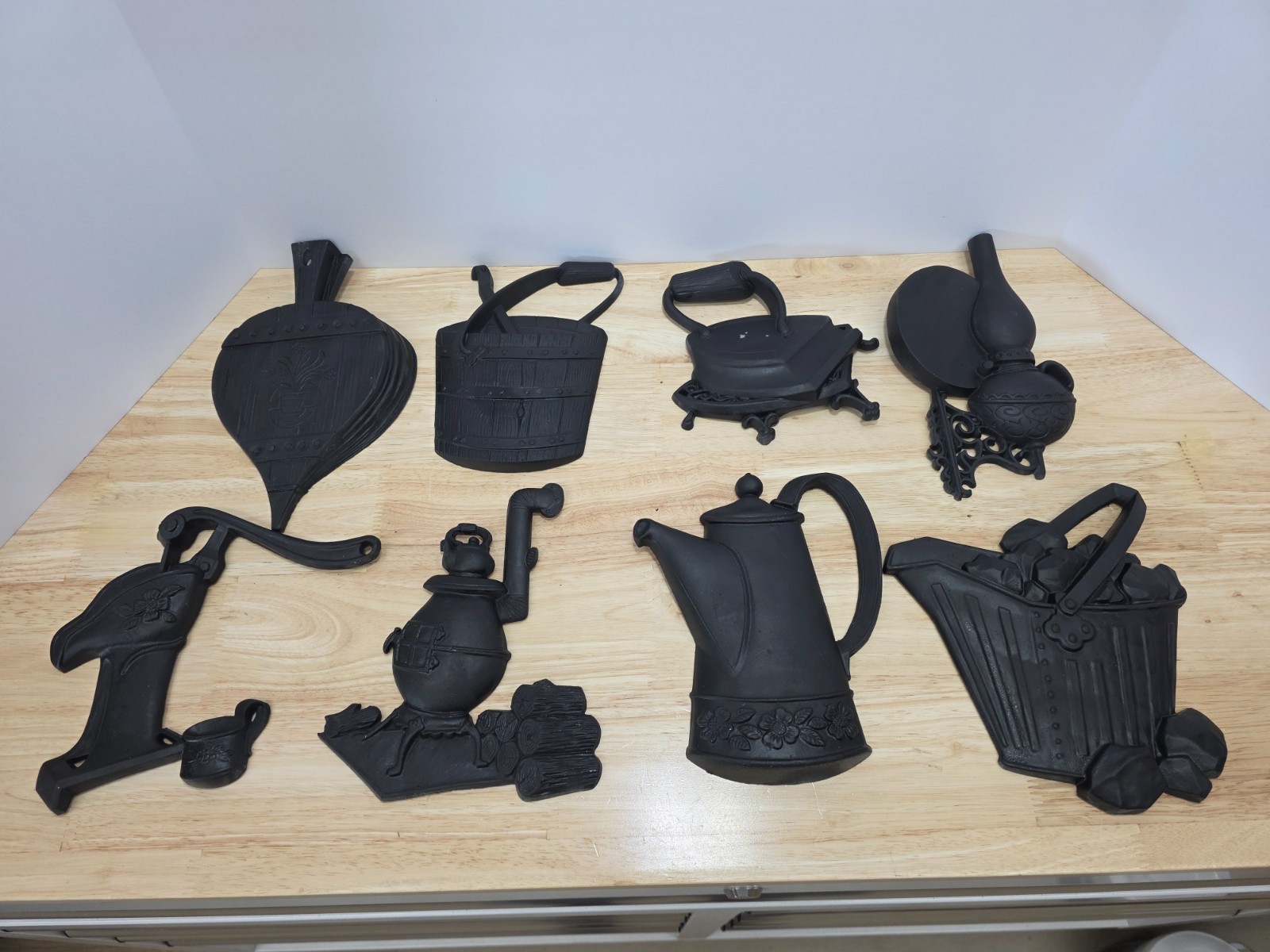 Set of 8 Vintage Sexton Black Cast Aluminum Metal Kitchen Wall Hangings