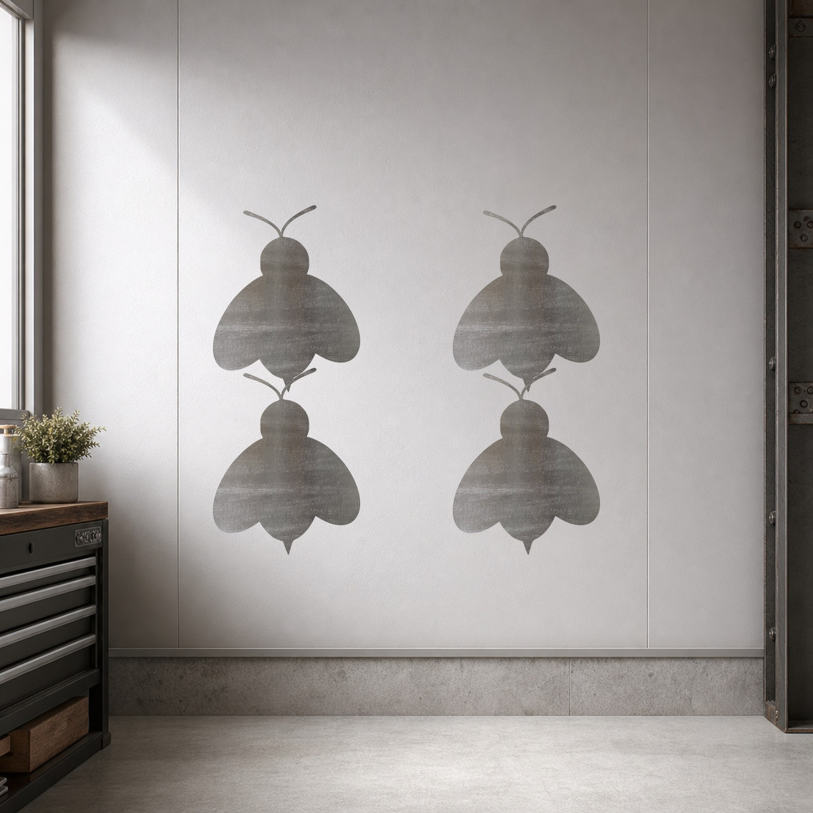 Bee 2 Steel Cutout Shape, Raw Metal Wall Art and Craft Supply