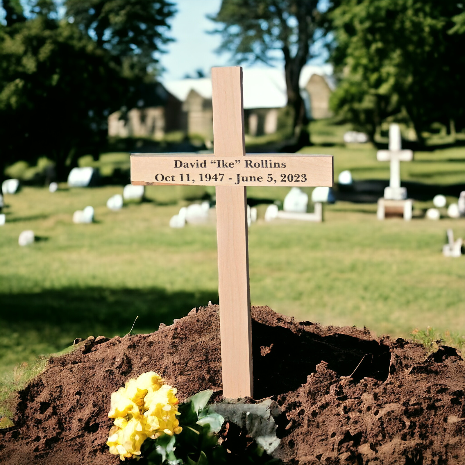 Memorial Wood Cross Personalized, Temporary Grave Marker Roadside Memorial Small