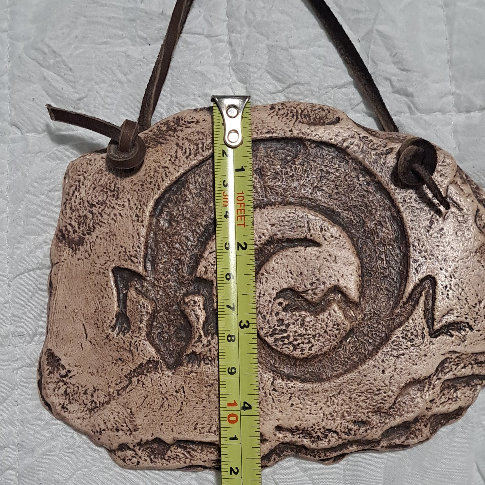 Hanging Ceramic Wall Plaque Petroglyph Beige Brown 6.5×5 in Lizard SW Decor