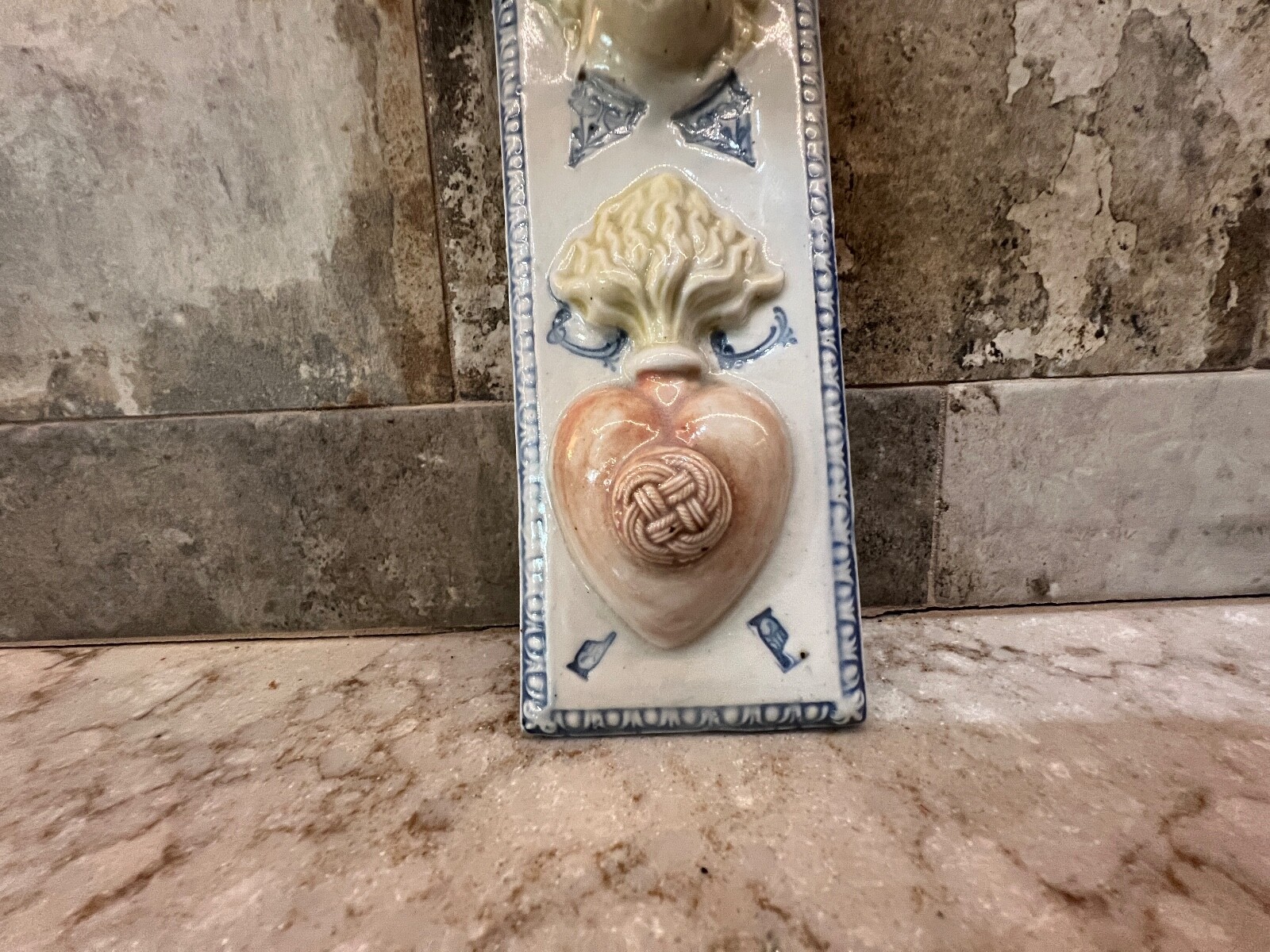 David Keyes Tacoma Art Pottery Googly Eyed Woman & Heart Plaque