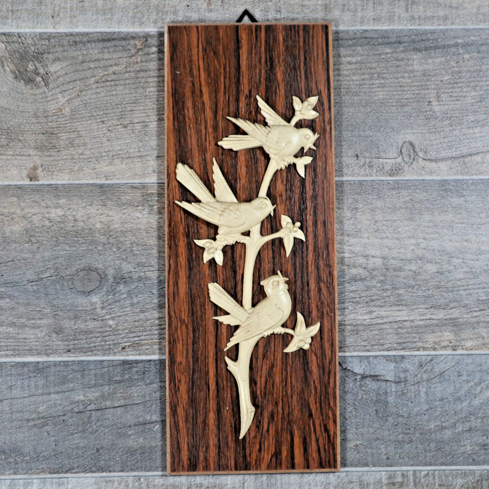 VTG MCM W Germany Plastic Birds Motif Wood Grain Panel Wall Hanger Plaque Relief