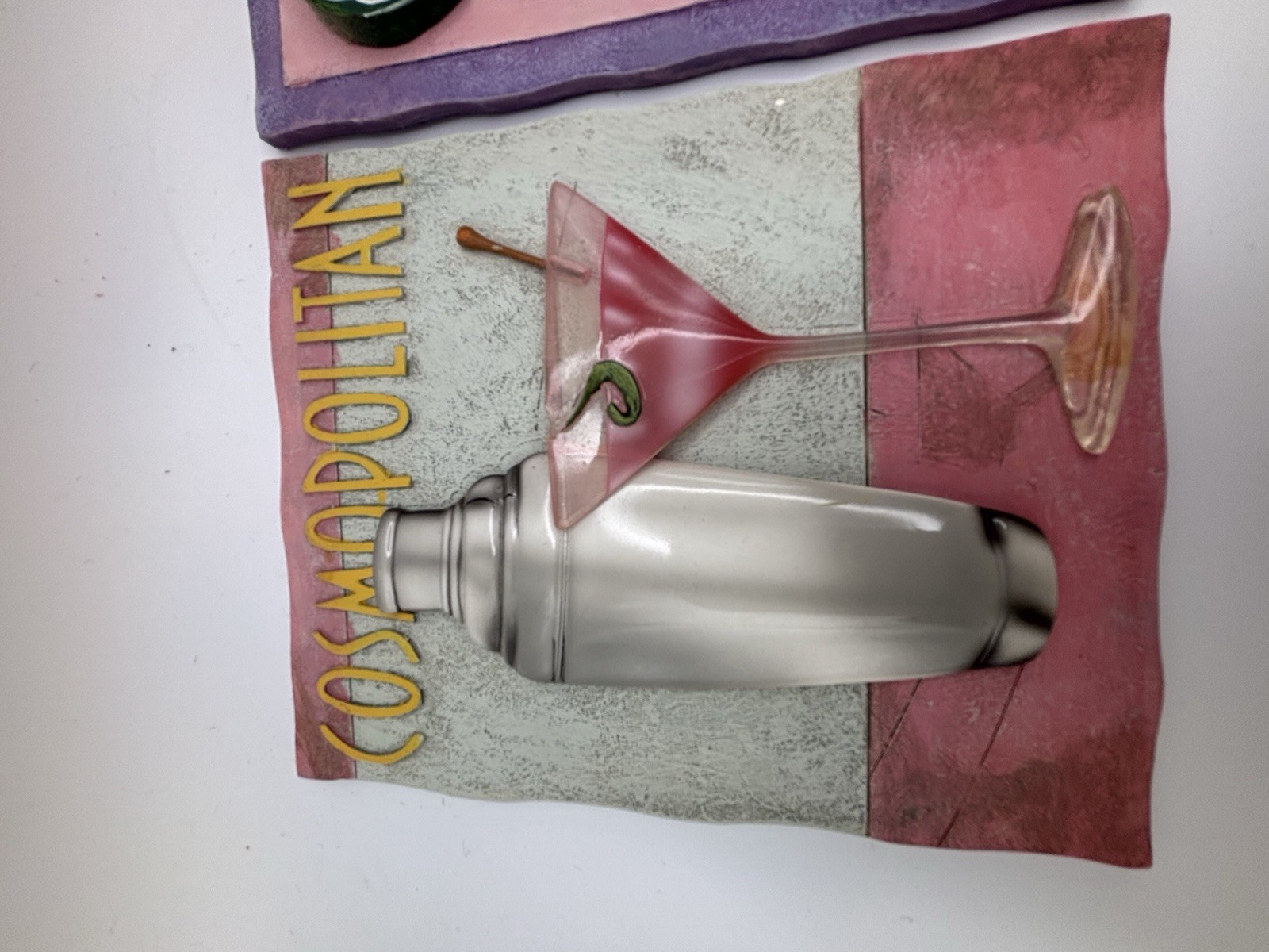 Retro Raised 3D Plaques Set Of 3 Cocktails Daiquiri Mai Tai Cosmopolitan
