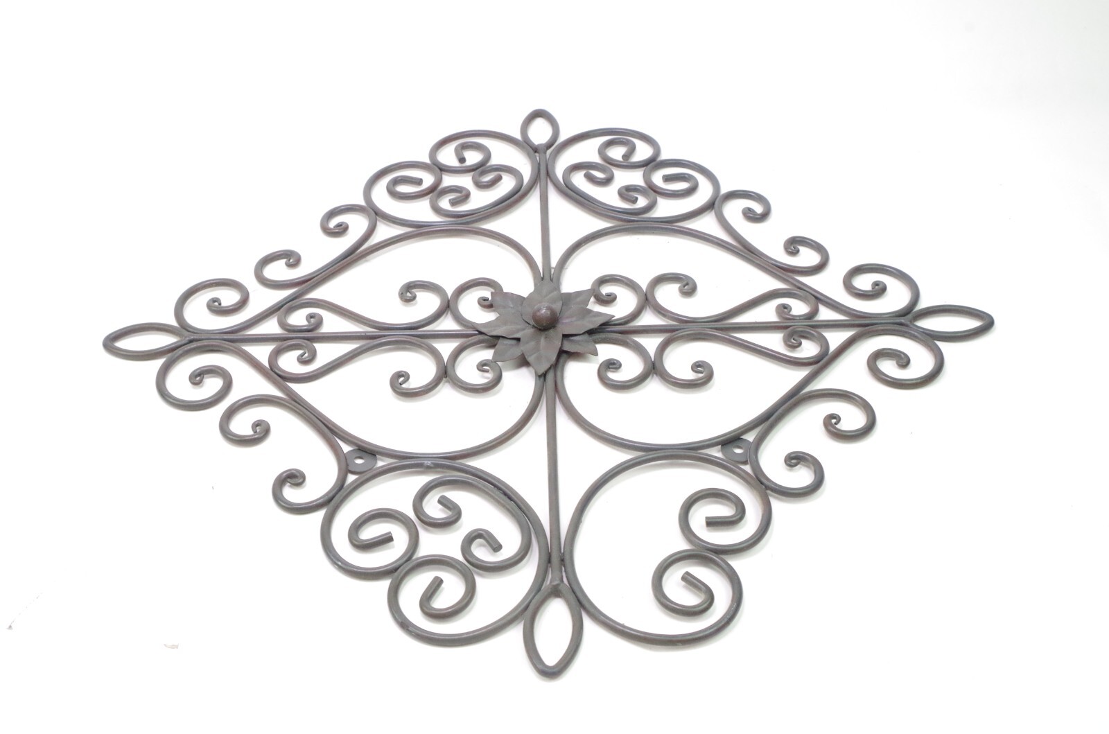 Large Metal Floral Heart Design Wall Hanger Sturdy Unknown Brand 23 X 20