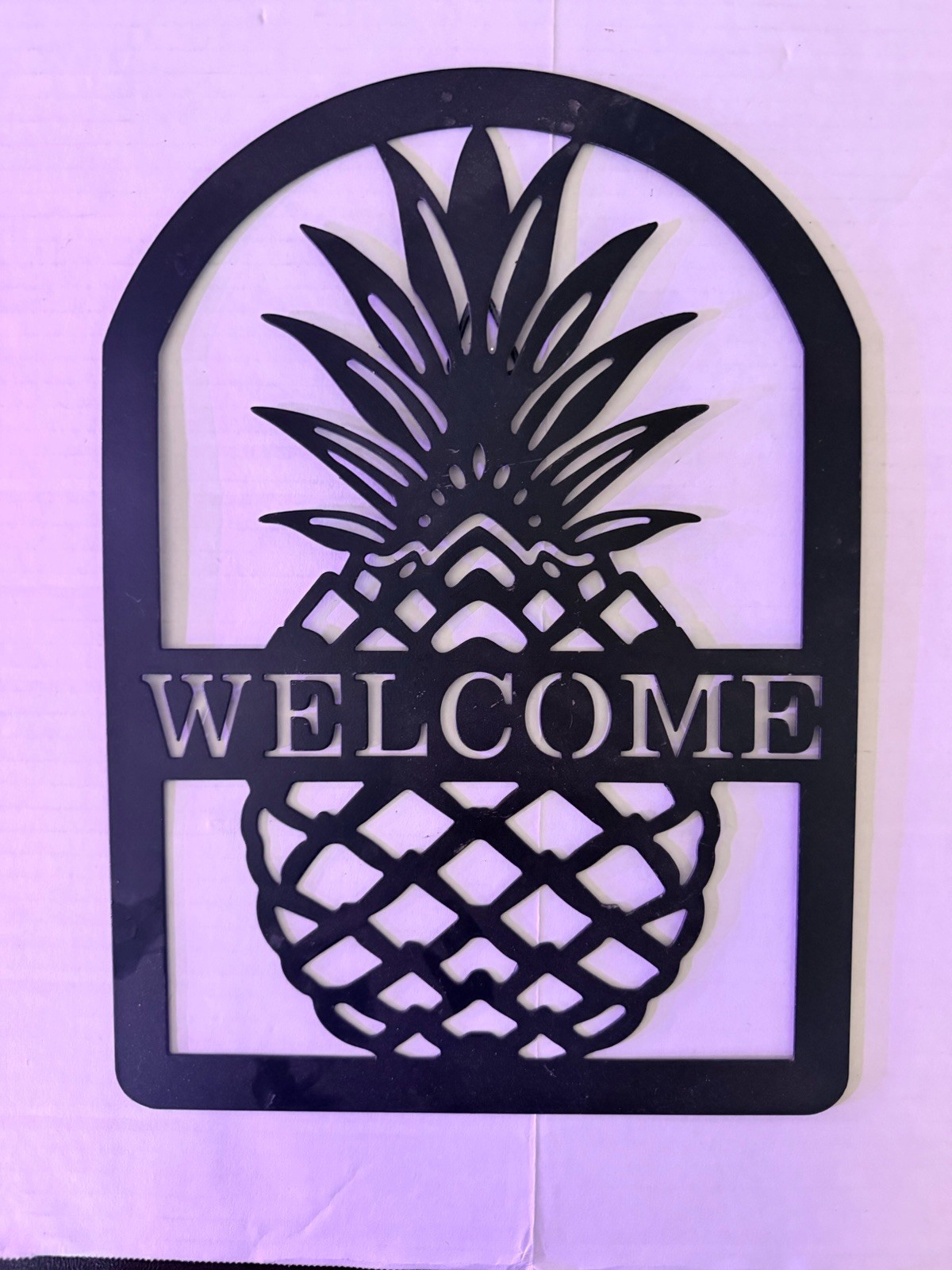14 IN Matte Black Finish Welcome Sign Hampton Bay Pineapple. Hook In Back, EUC.