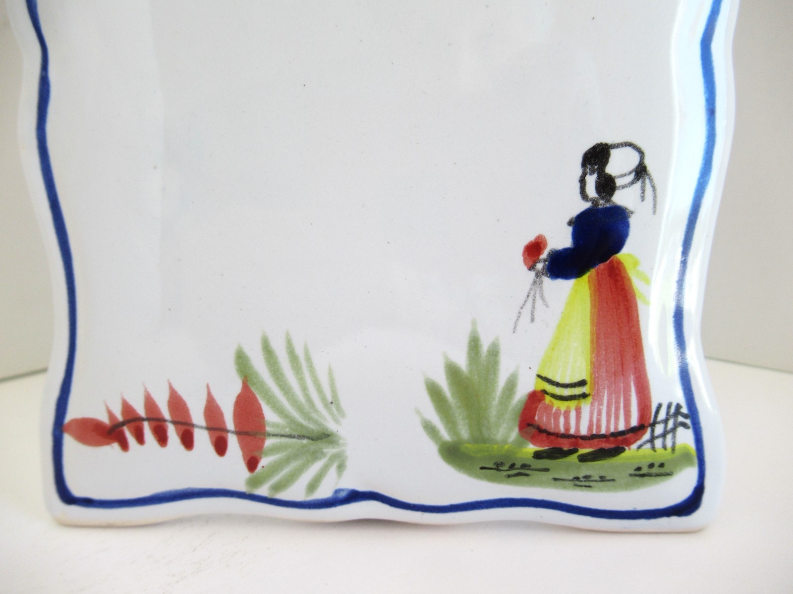 Quimper Ceramic Menu Plaque Lady Floral Design 5.75″ H x 4.25″ W x 2″ D France