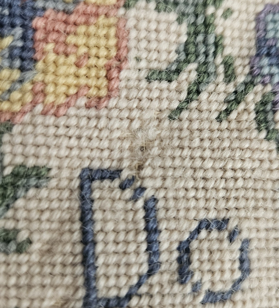 VINTAGE Needlepoint “Do Not Disturb” Sign Door Wall Hanging Floral Cottage Pansy