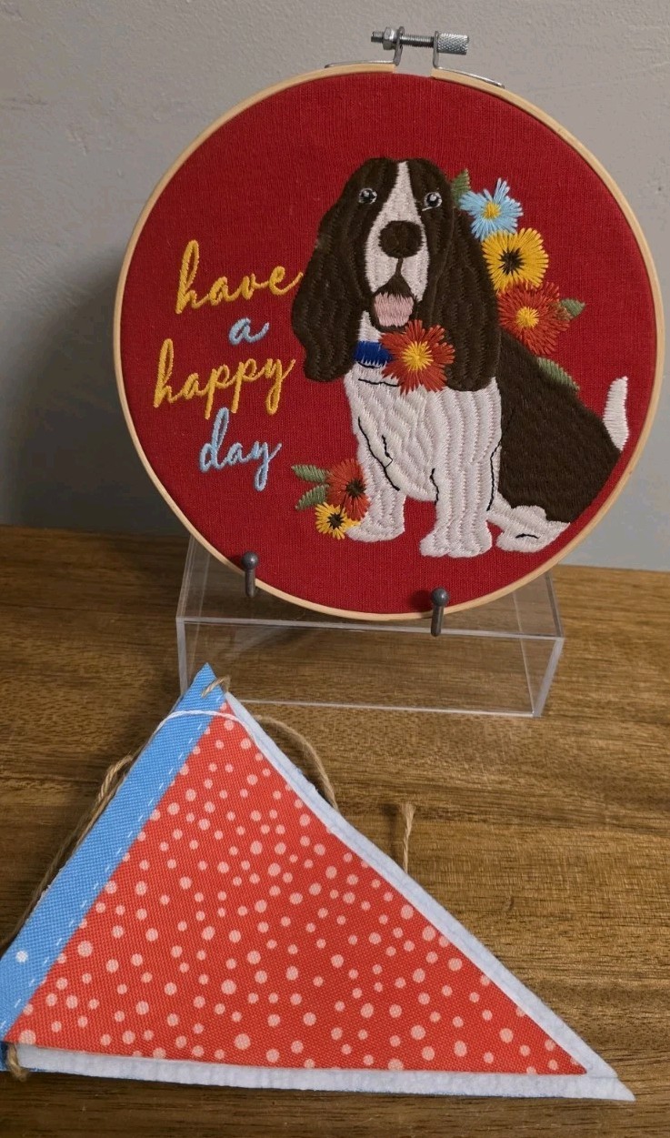 The Pioneer Woman Dog Bassett Hound Stitched Wall Art Have a Happy Day + BONUS