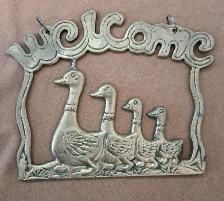 Brass Geese Family Welcome Hanging Vintage Plaque Sign Patina