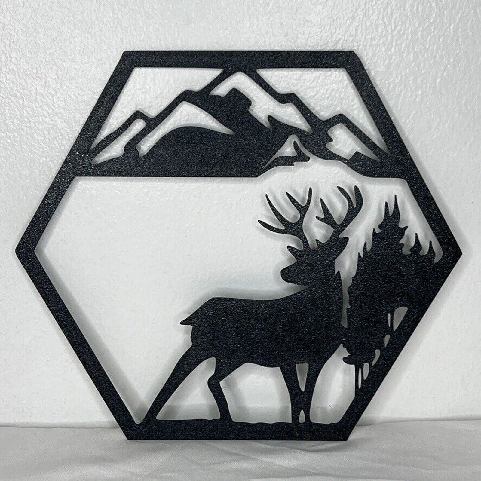 Set 4 Plastic Wall Art Decor Rustic Wildlife Hexagon Silhouettes Bear Wolf Elk
