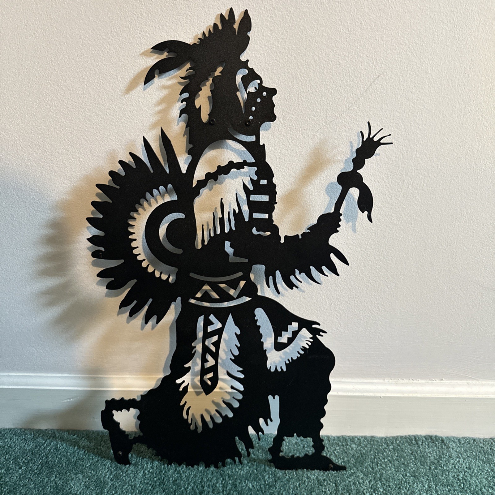 LIGHTWEIGHT BLACK METAL WALL ART DECOR..AMERICAN INDIAN DANCING 19″X12″