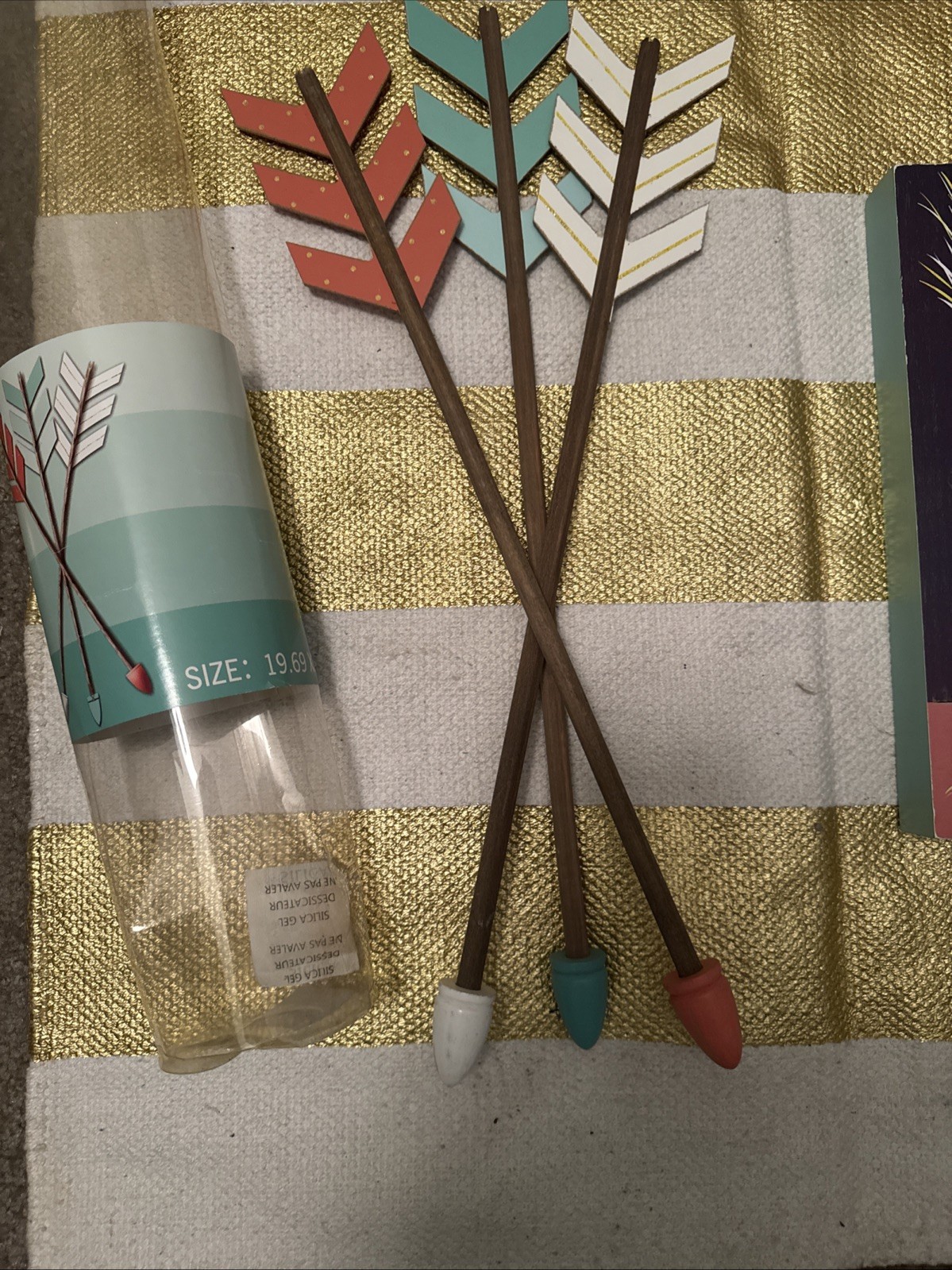 Arrow Feather Home Decor Set With Picture Frame Two Feather Wall Hooks