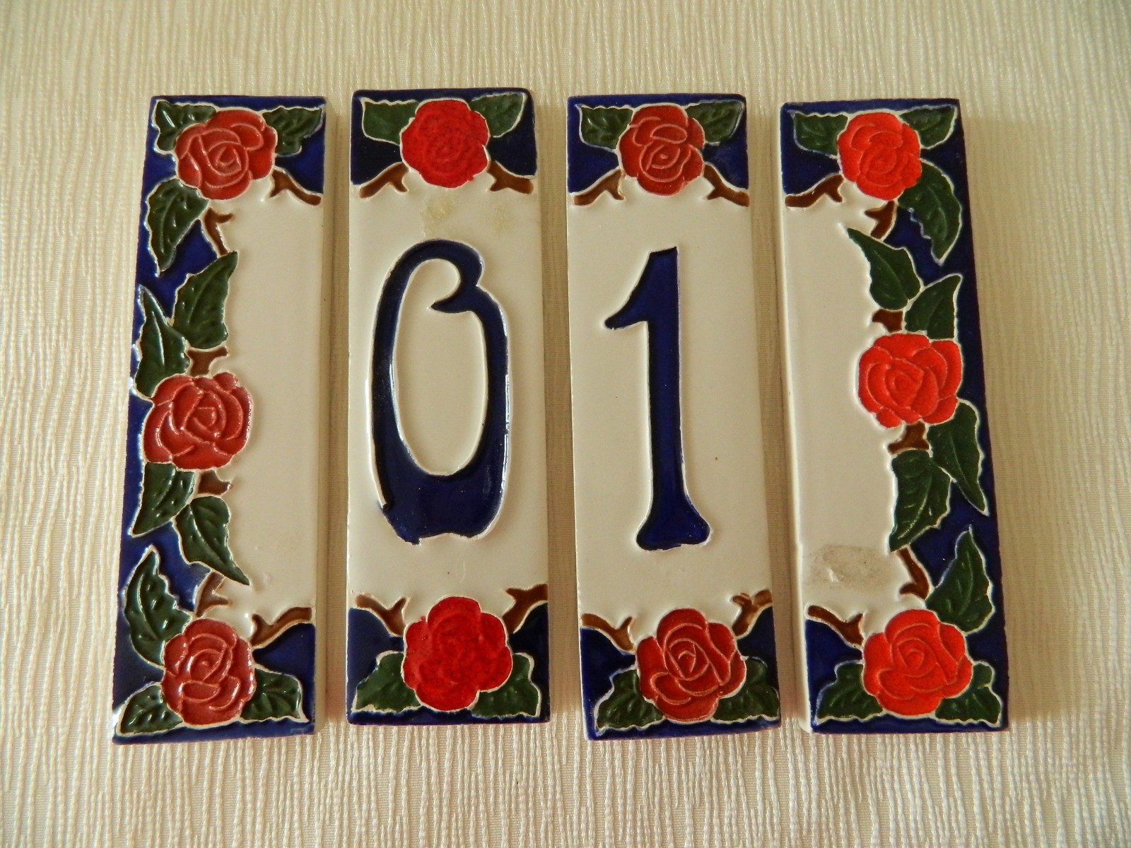 Ceramic HOUSE UNIT NUMBER TILES No 10 Red Roses Enamel Pattern Blue & Green 4pcs