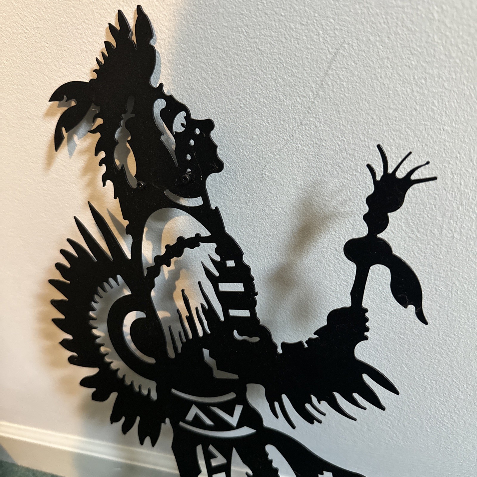 LIGHTWEIGHT BLACK METAL WALL ART DECOR..AMERICAN INDIAN DANCING 19″X12″