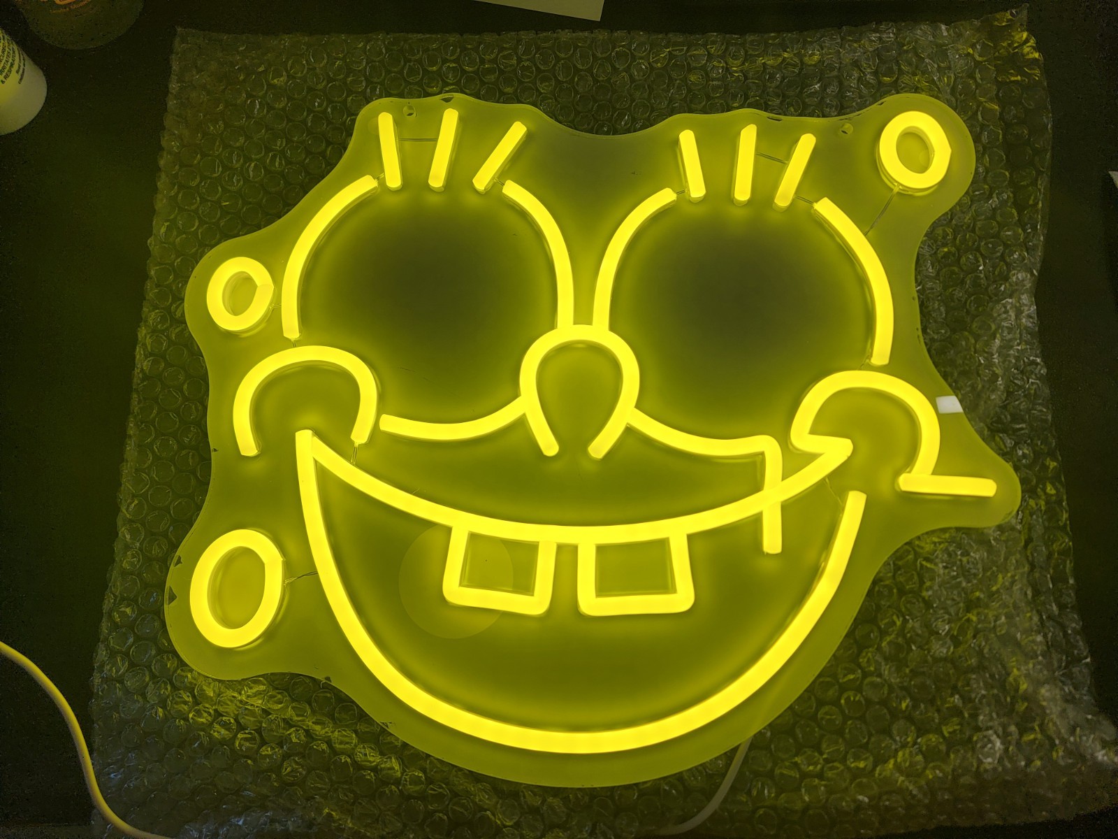SPONGEBOB Yellow Custom Illuminated Glowing LED Neon Wall Art Sign