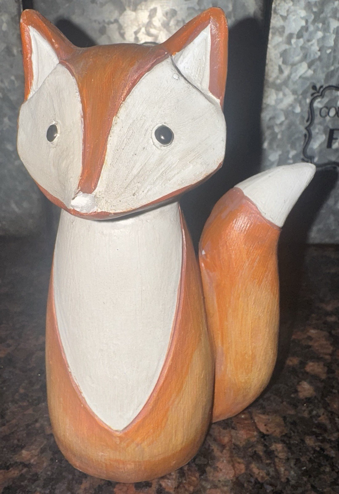 Friendly Forest Fox Resin Animal Decor/Shelf Sitter 6 x 4.