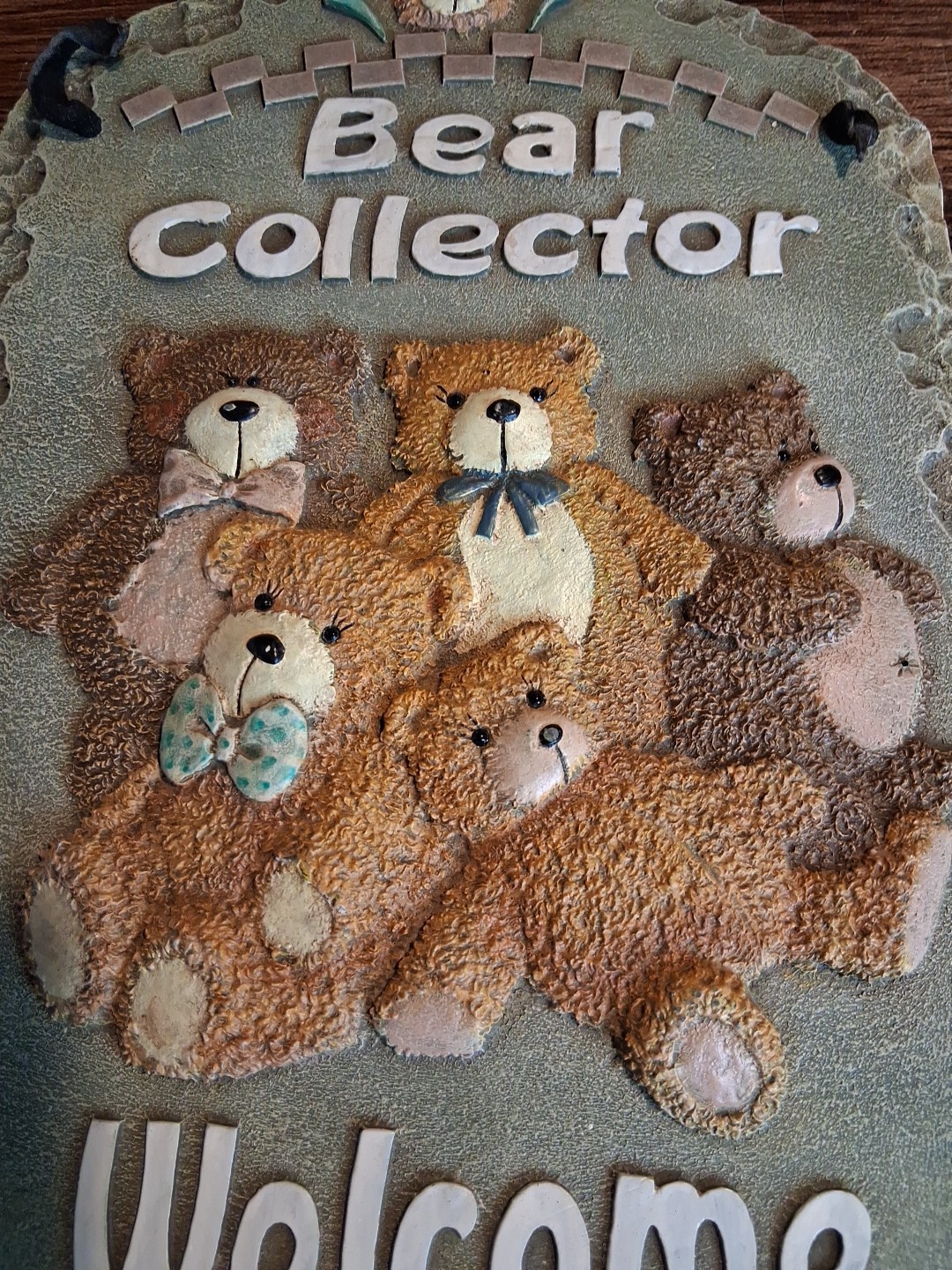 Granny Core Teddy Bear Collector Wall Art Welcome Sign Resin Cottage Decor Vtg