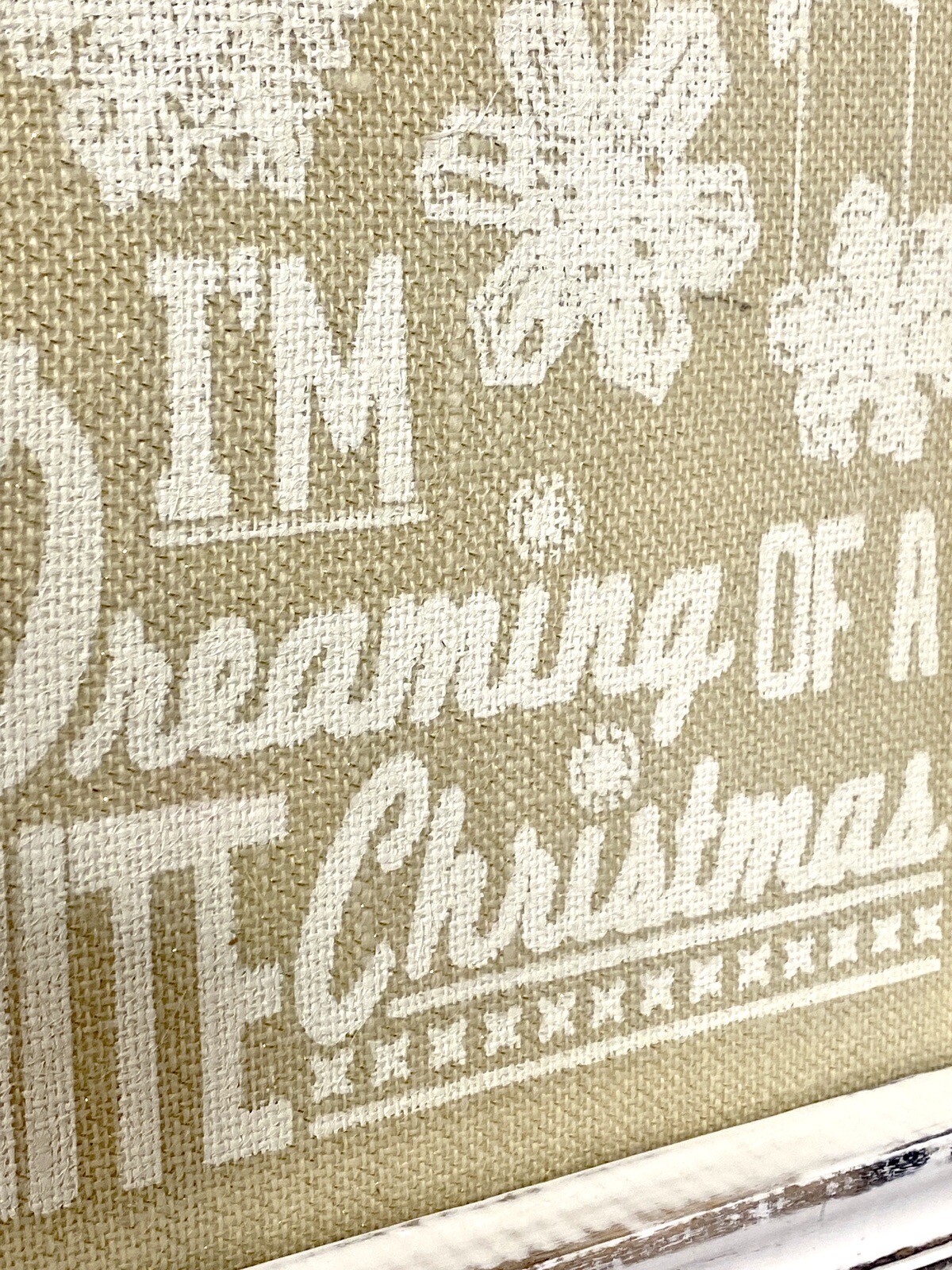 White Distressed Christmas 11×14 Wood Frame Open Box Made In India