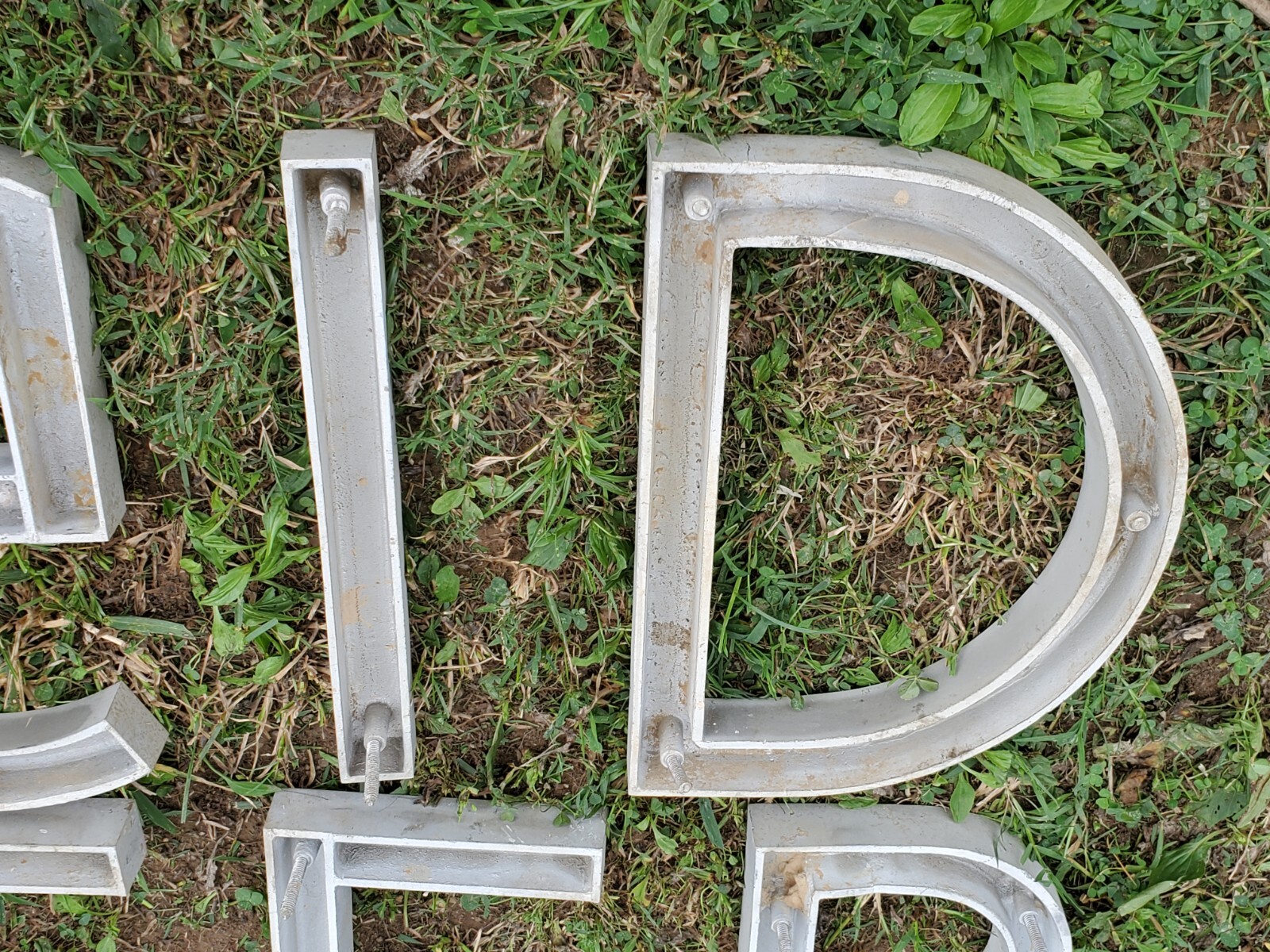 Cast Aluminum 12″ Tall Old Store Sign Industrial Letter Lot A B D E F G I N R U