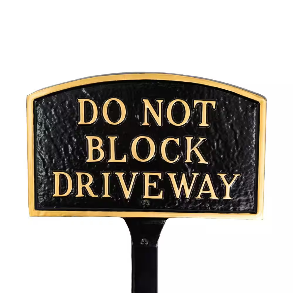 5.5 In. X 9 In. Small Arch Do Not Block Driveway Statement Plaque Sign-Black/Gol