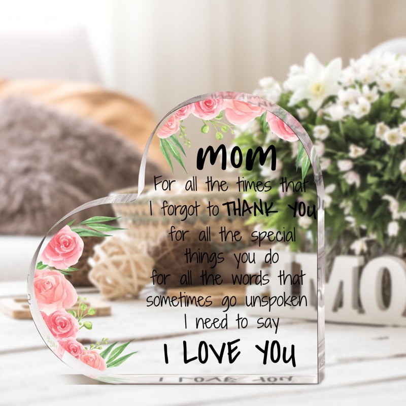 4*4in A Modern Graphic Design Featuring A Heart-Shaped Acrylic Decor for Mom