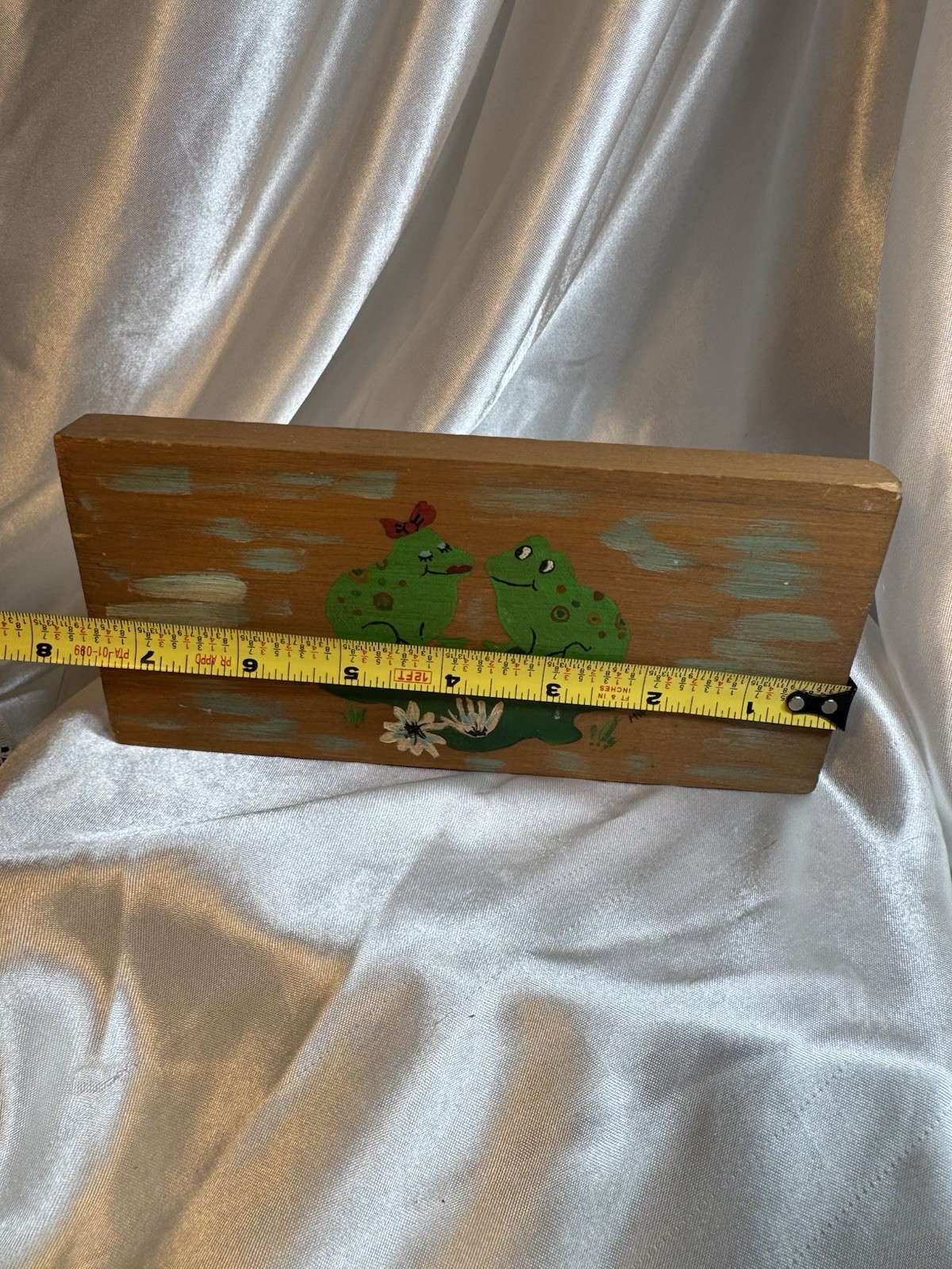 Hand Painted Wooden Frog Wall Decor Plaque Whimsical Nature Medium 11x5in