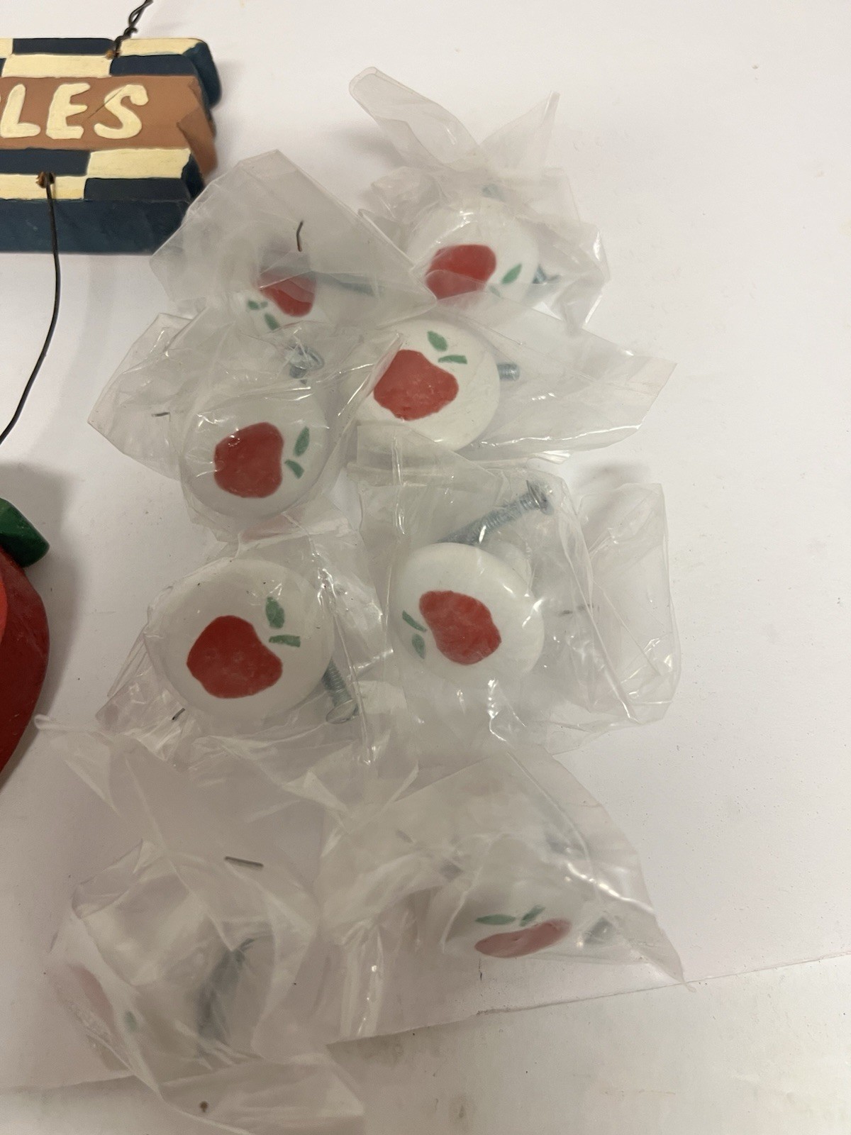 Apple Theme Country Kitchen Decor Lot Wall Hangings Knobs Planter Napkins