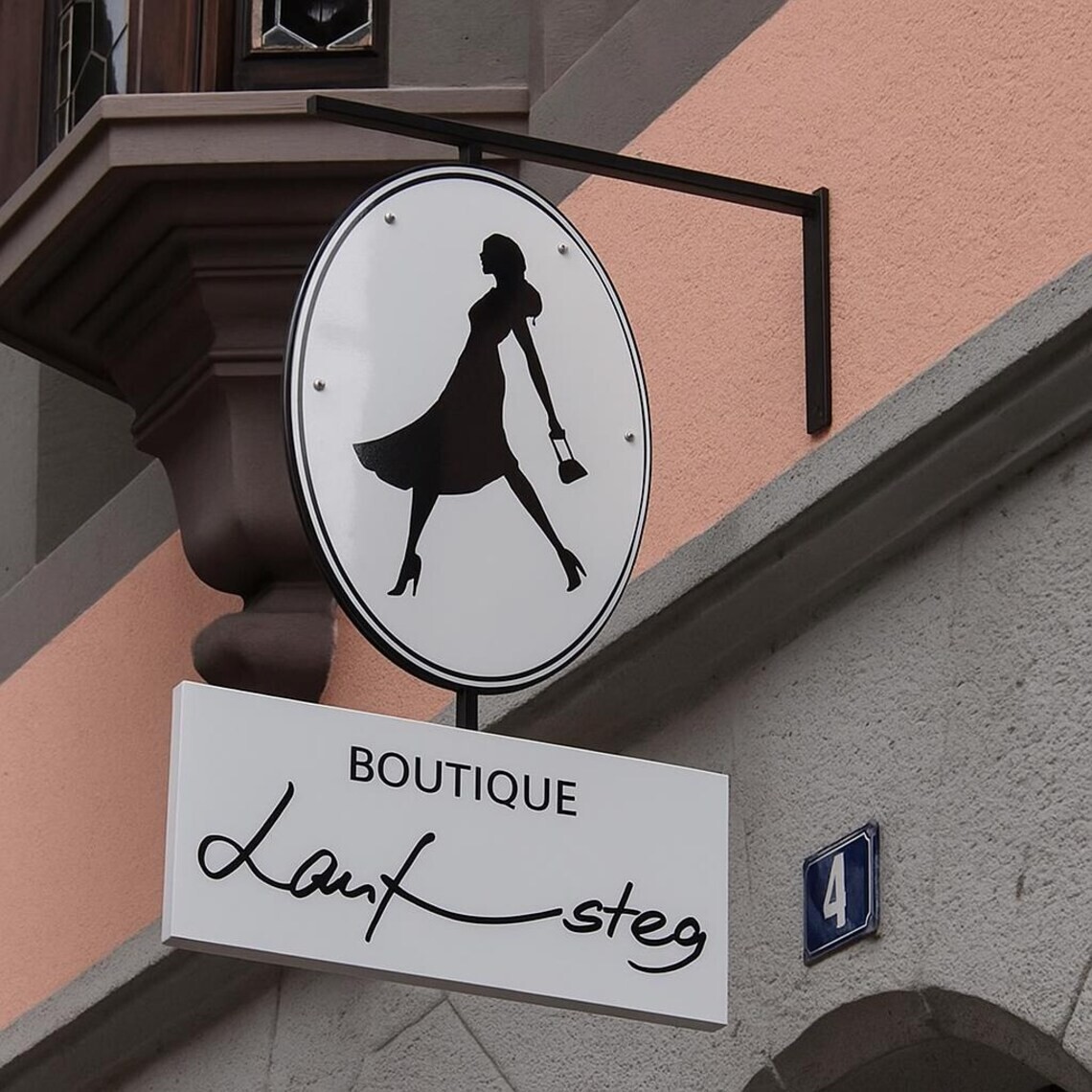 Custom Two-Sided Round Blade Sign, Wall Mounted Hanging Business Logo Storefront