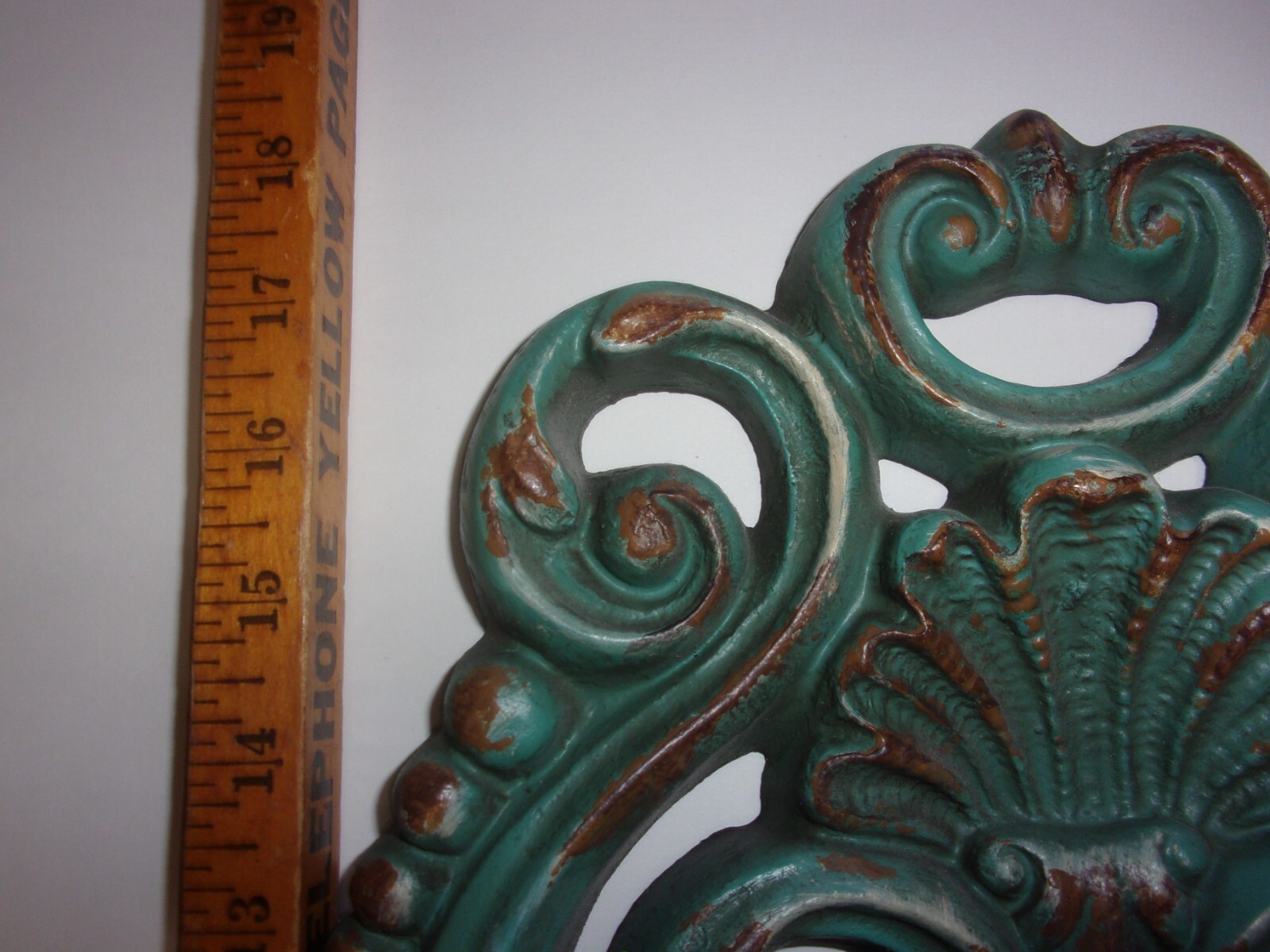 Large Skeleton Key Wall Hanging Antiqued Shabby Teal Turquoise Blue Decor 18 x 8