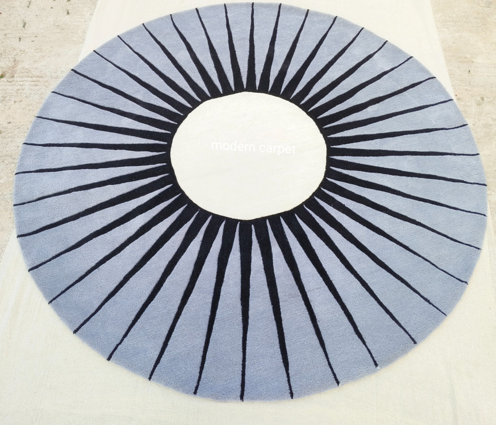 Sun Round Shape Rugs 3×3 Ft Handmade 100% Woolen Hand Tufted For Home Decoration