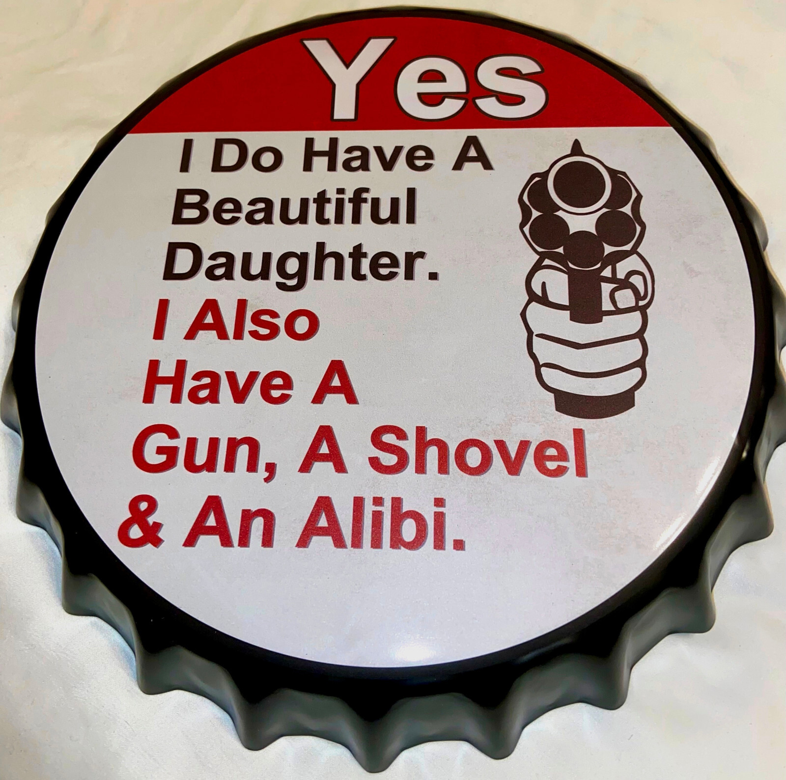 METAL BOTTLE CAP ART: BEAUTIFUL DAUGHTER, 14″ CIRCULAR RESIN PAINT, 1 lb- W/HOOK
