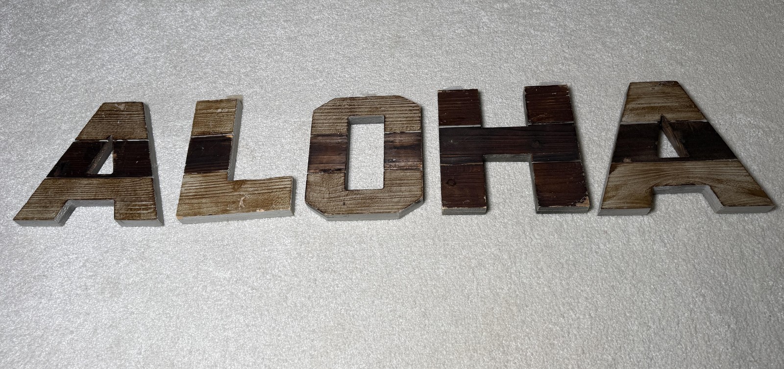 ArtMinds Wood Letters ALOHA Set 5 Rustic Brown 8in Wall Decor Hawaii Tropical
