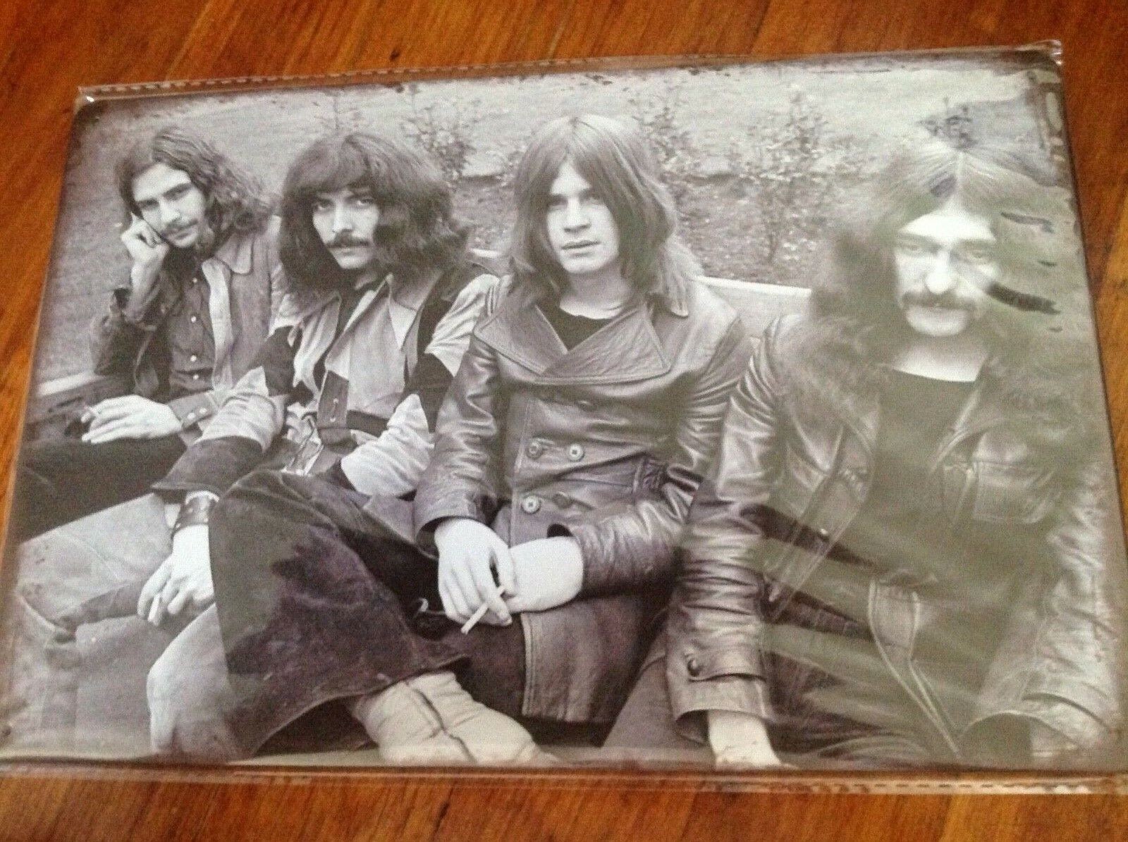 Rock Band Tin Signs..Kiss..Sabbath..Bowie..Alice in Chains & More