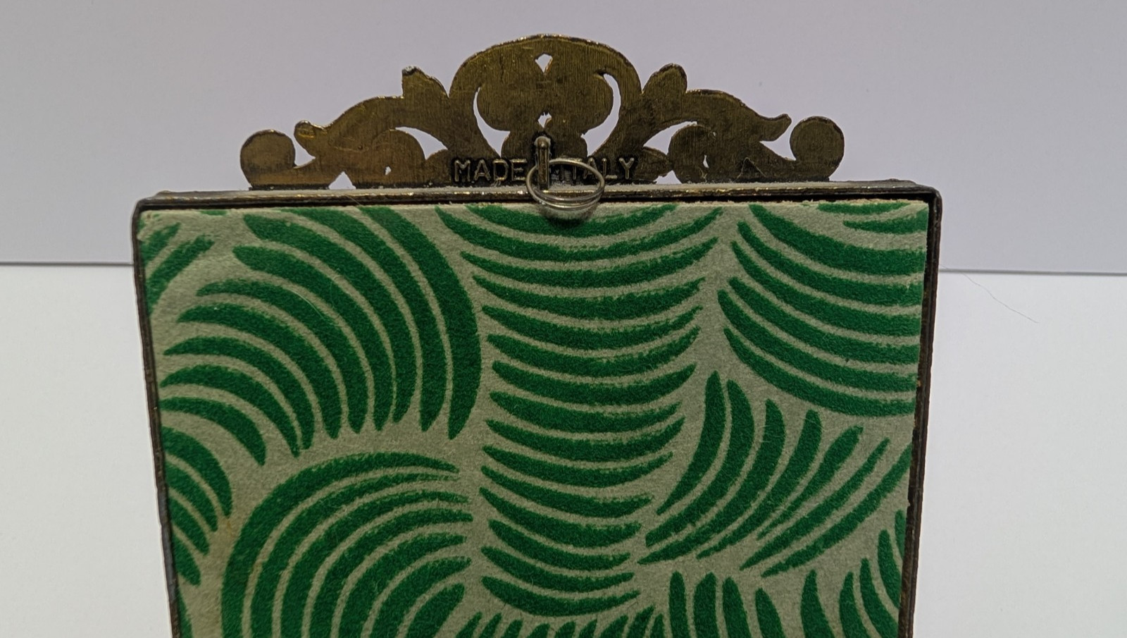Vintage Made in Italy Ornate Brass Tone Floral Wall Plaque Picture 5″ Decor