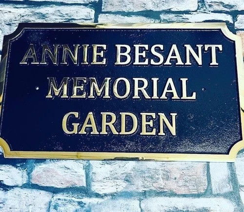 Customized memorial heavy brass/metal outdoor plaque – Garden memorial plaque