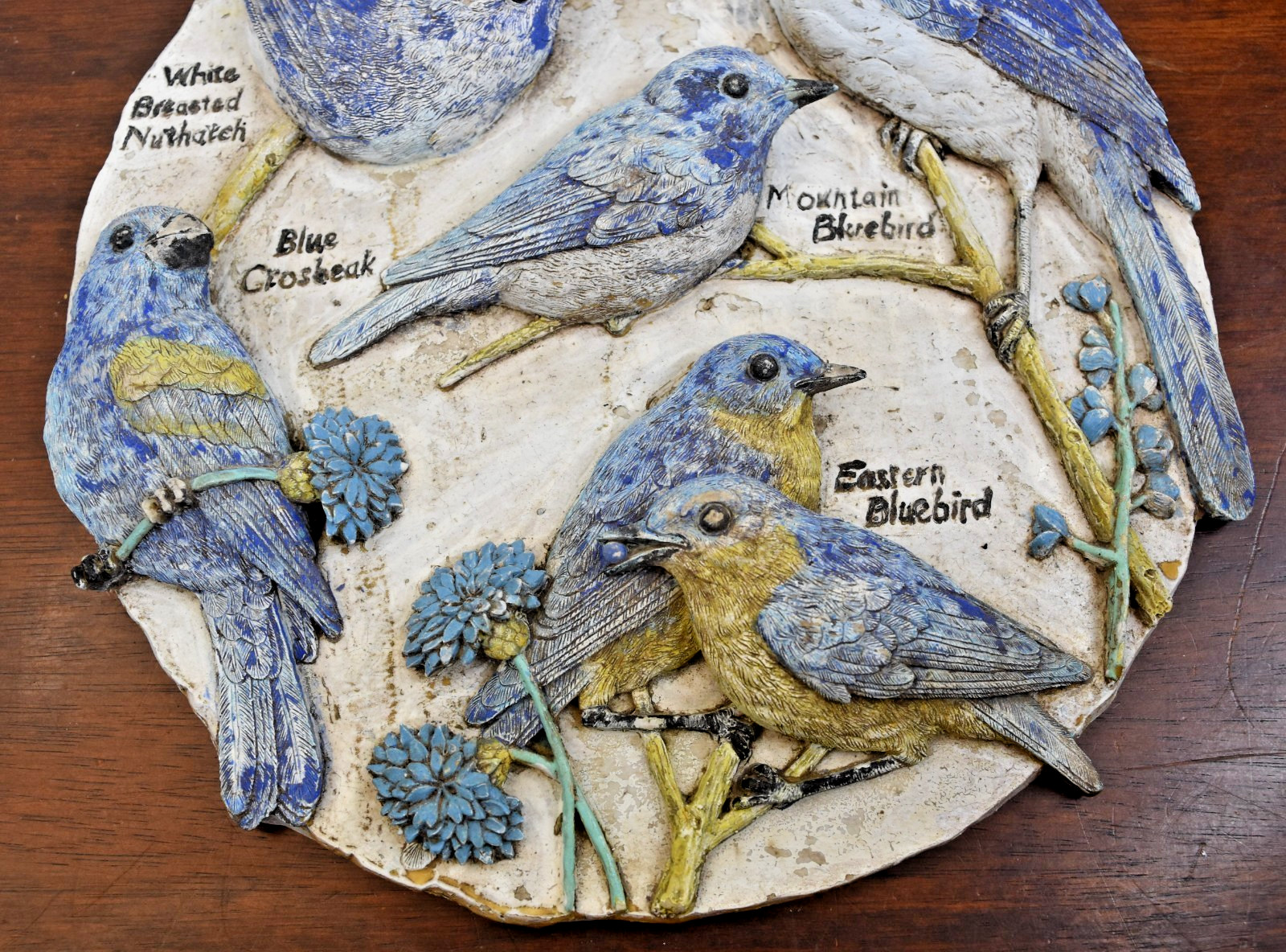 Vtg Garden 3D Hanging Wall Art Plaque Bluebirds HEAVY Indoor/Outdoor 11″ Diam
