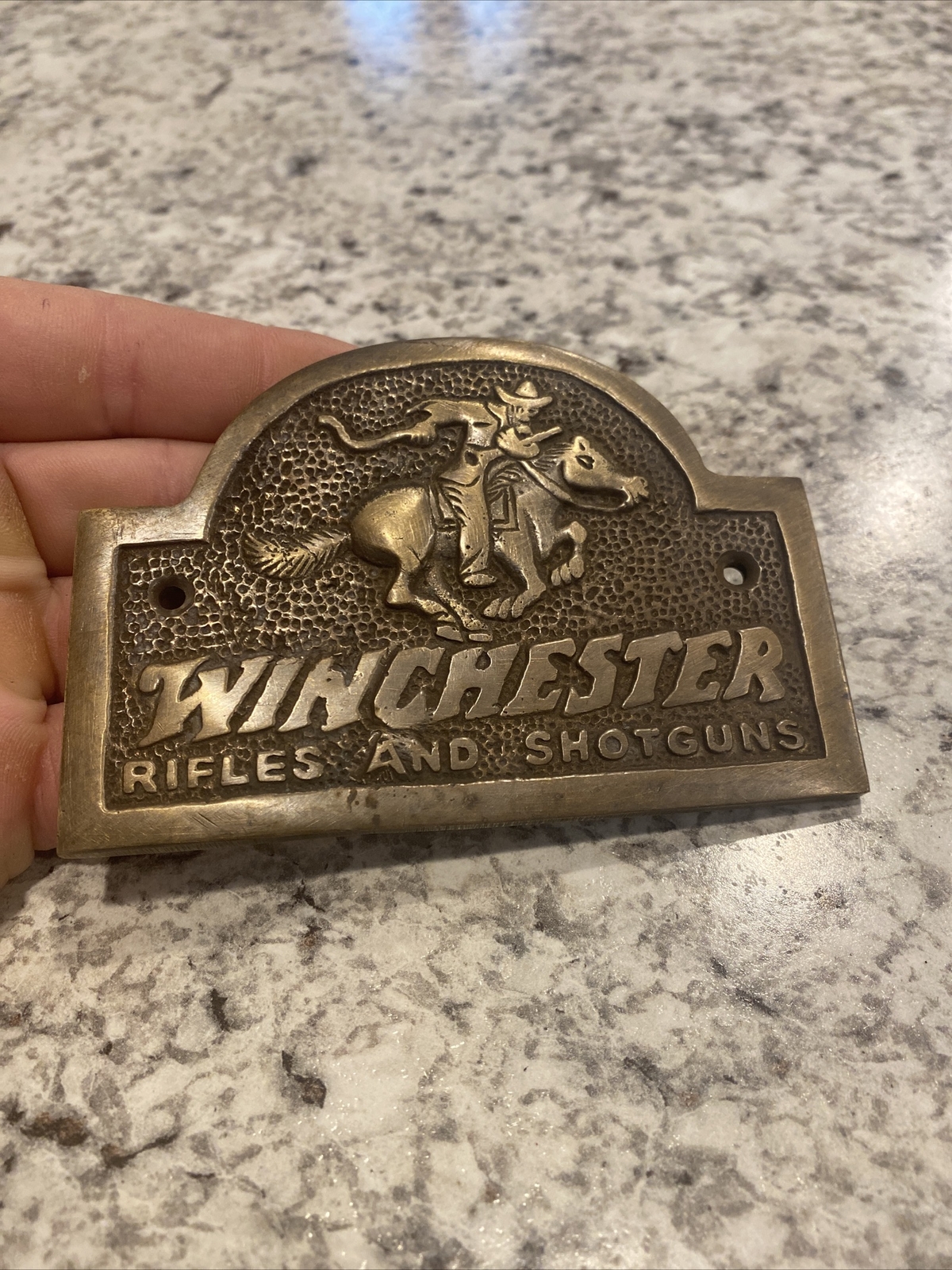 Winchester Sign Plaque Wall Mount Home Office Work Decoration Deco US Brass GIFT