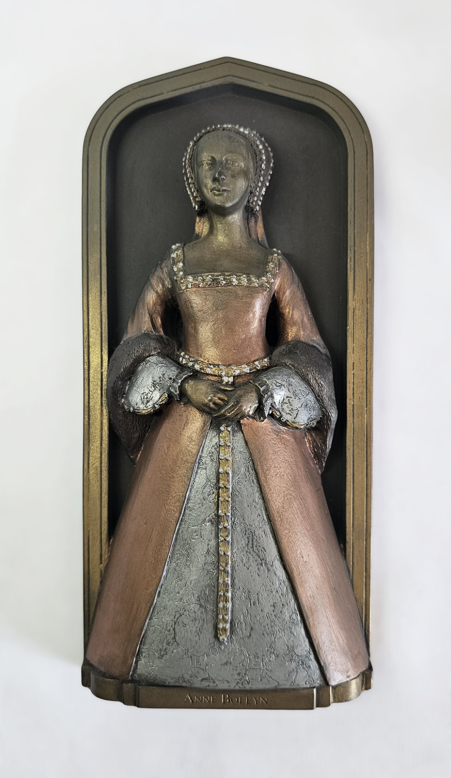 Vintage Marcus Replicas “Anne Boleyn” Wall Plaque – Handmade in England