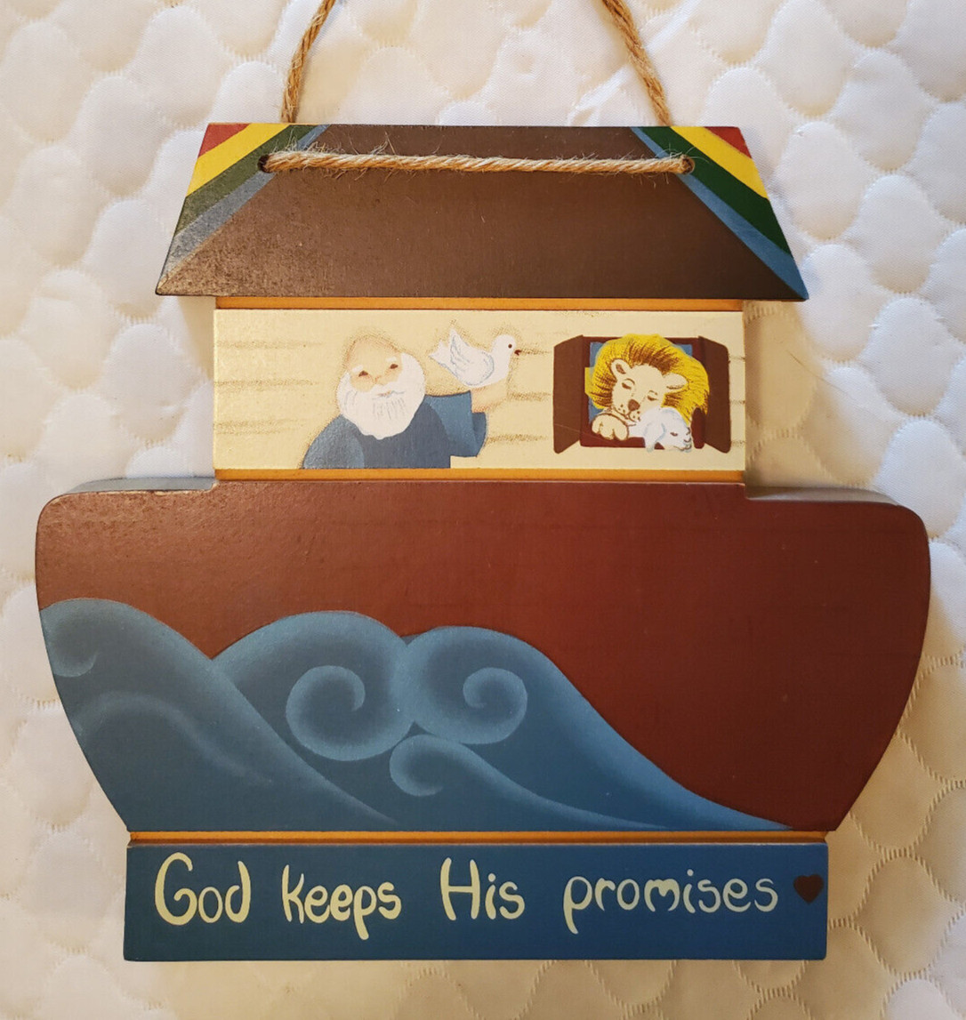 Noah’s Ark Wood Hanging Wall Plaque God Keeps His Promises approx 8 x 7.5 inches