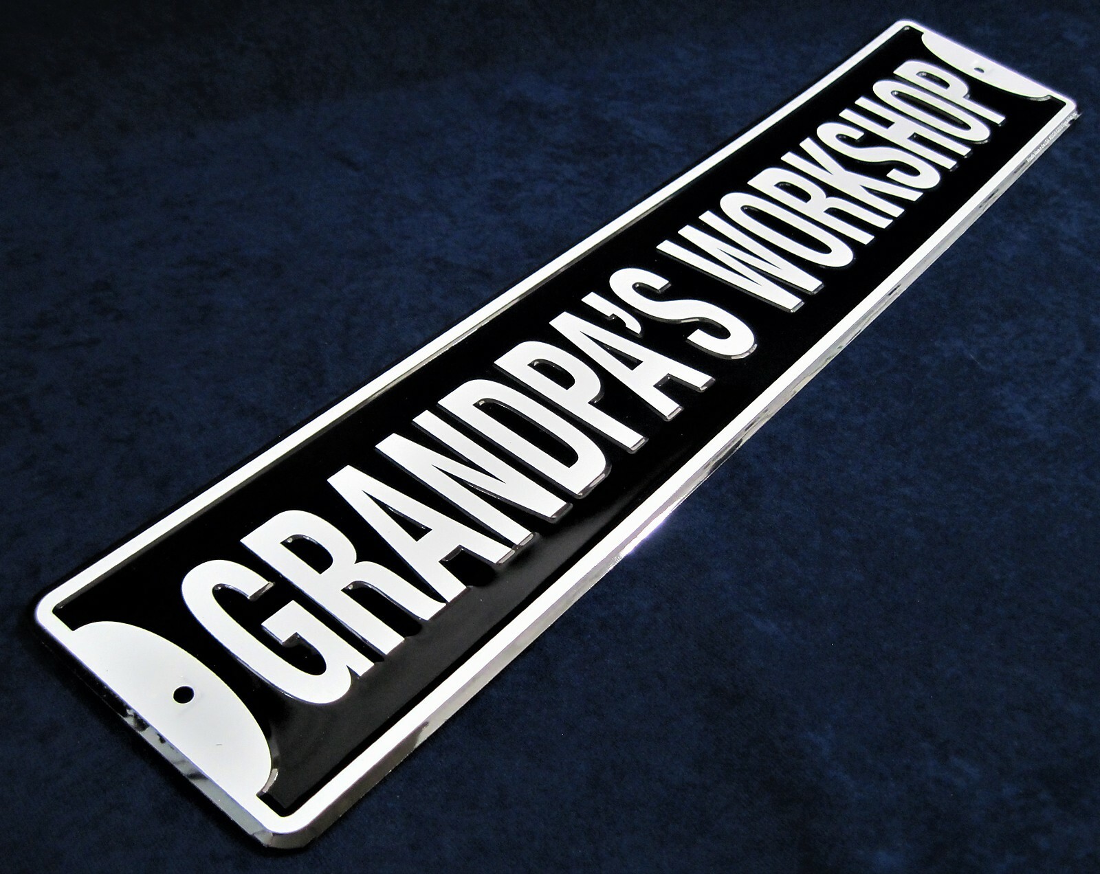 GRANDPA’S WORKSHOP *US MADE* 24″Embossed Metal Street Sign Man Cave Garage Décor