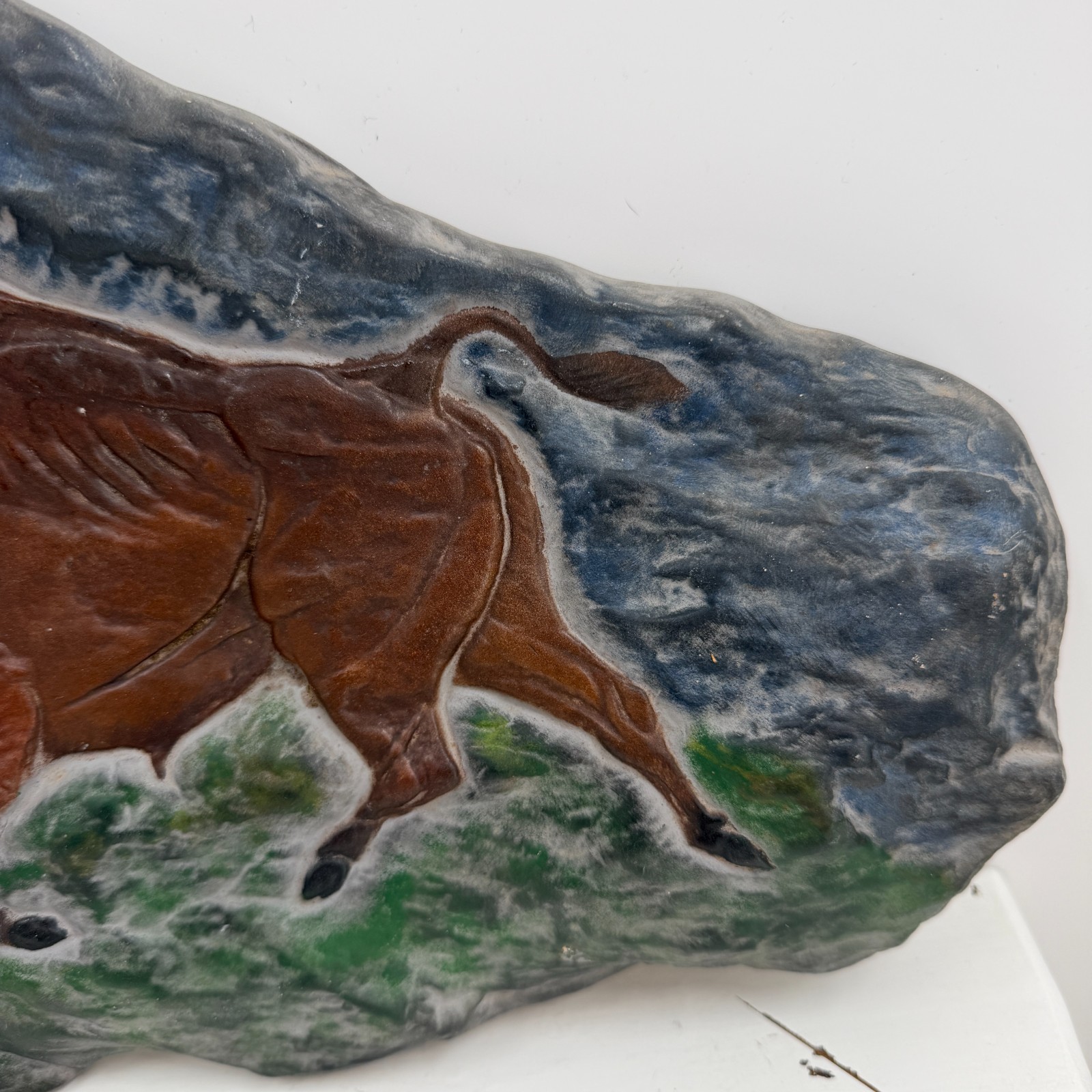 VTG Painted Buffalo Bison Relief Wall Plaque 9×5 Hand Painted Plaster Art Decor