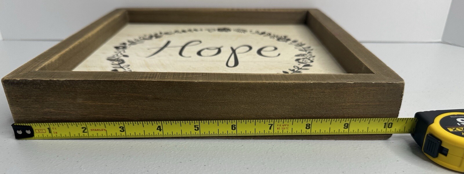 Rustic Style Wall Decor – “Hope” Hanging Picture – Brown & Beige