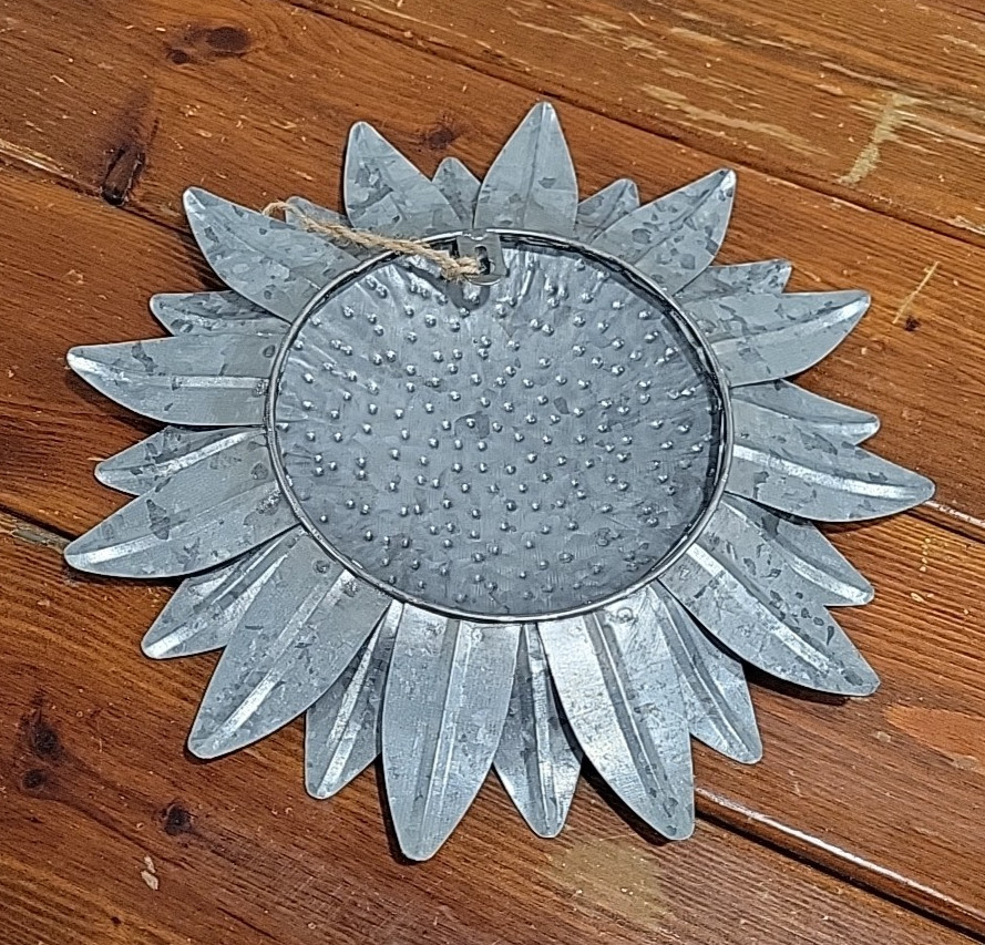 Metal Sunflower wall decor 11 Inches